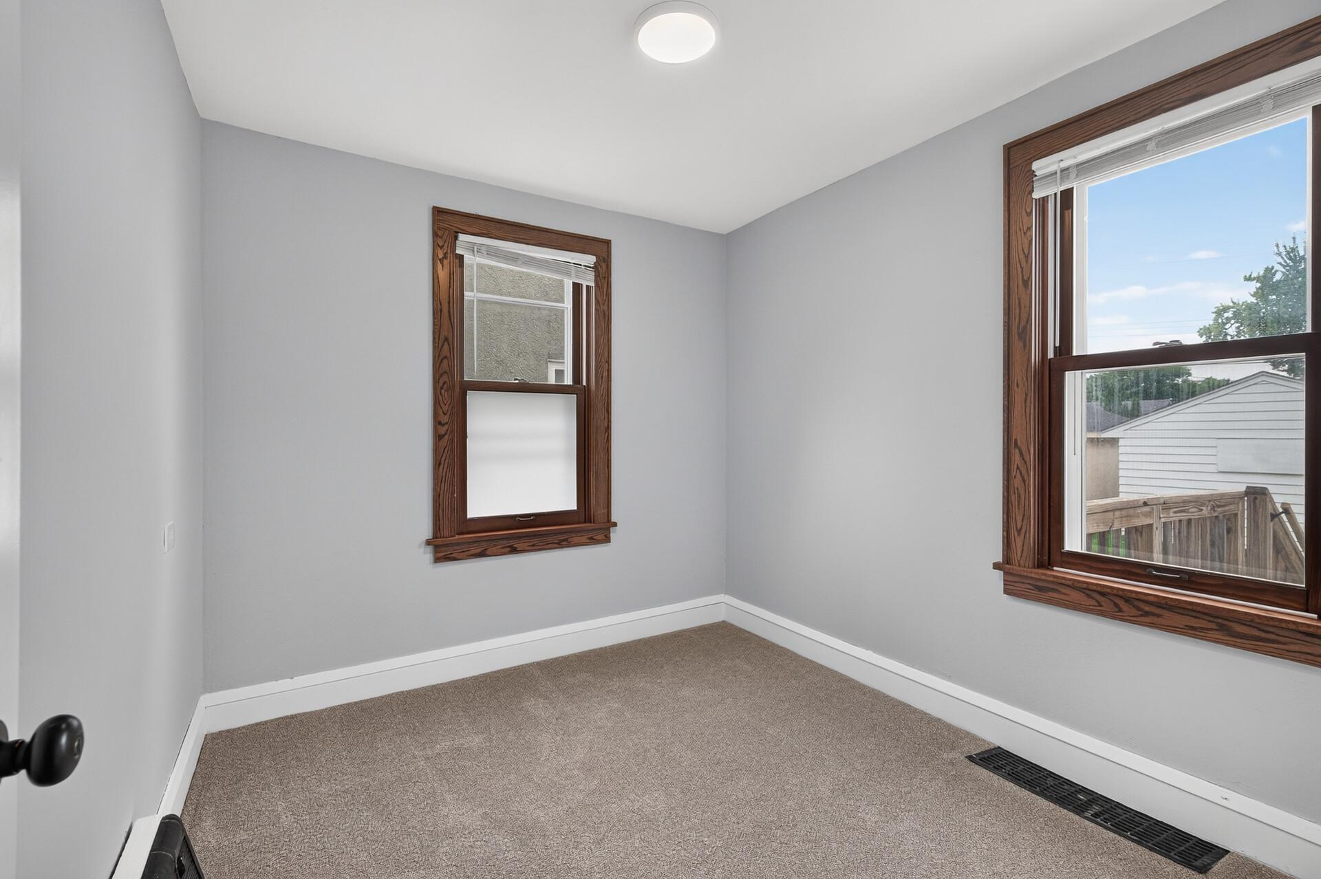 5548 35th Avenue S Property Photo 10