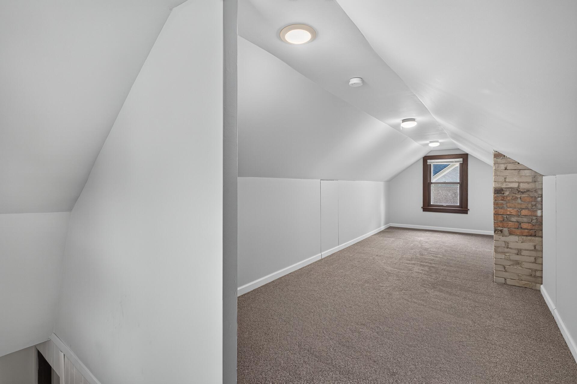 5548 35th Avenue S Property Photo 13