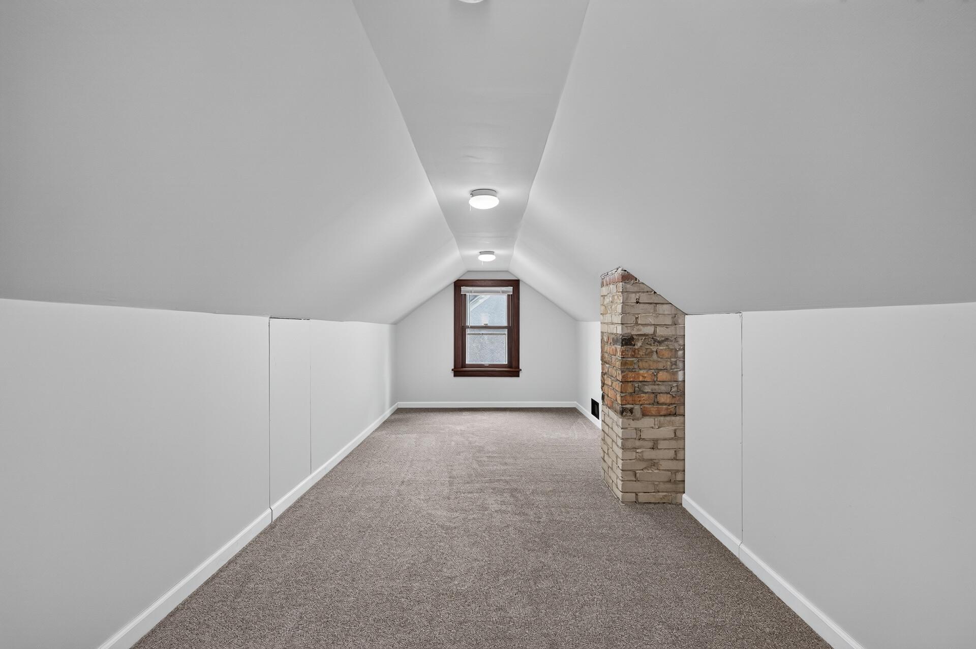 5548 35th Avenue S Property Photo 14