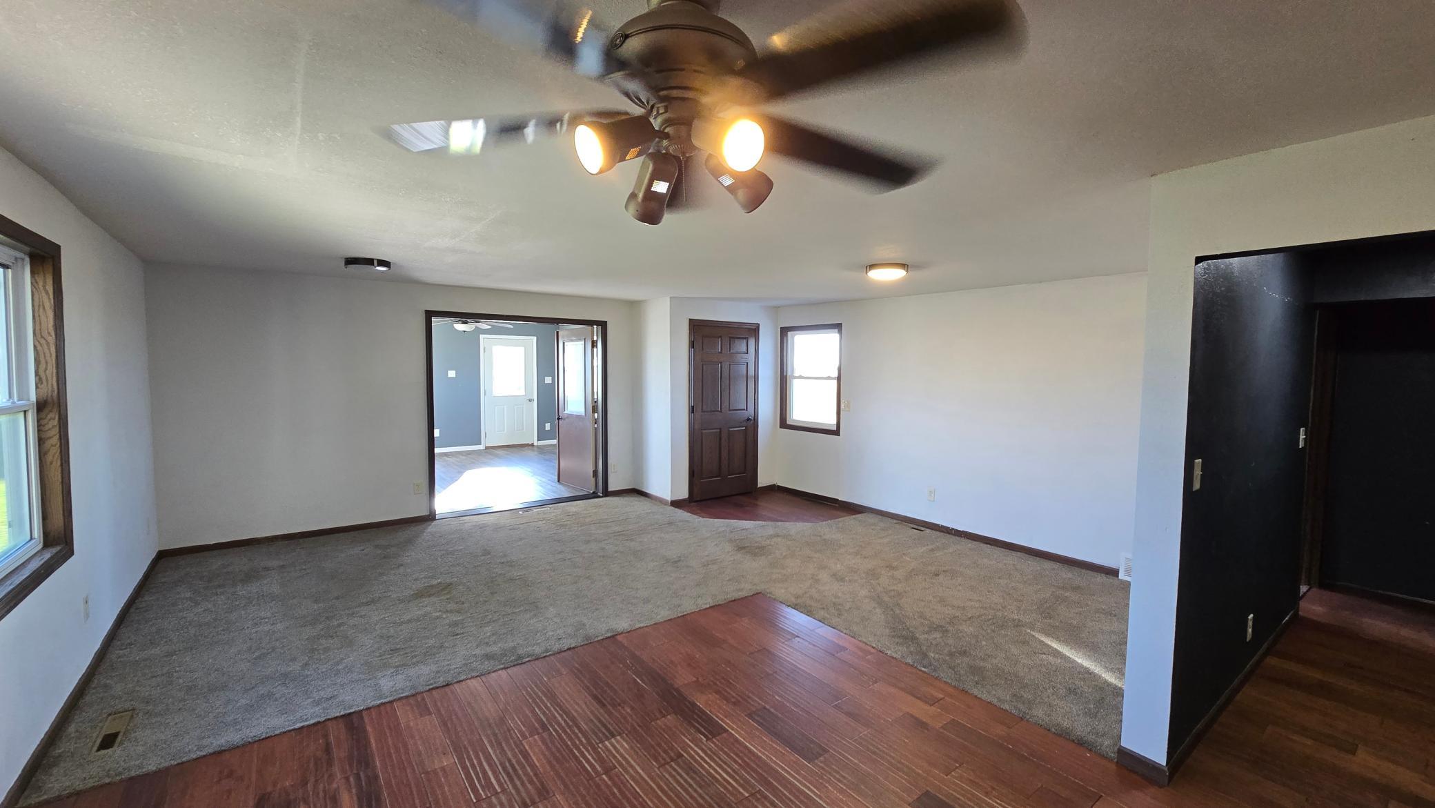 48696 Apple Avenue A Property Photo 11