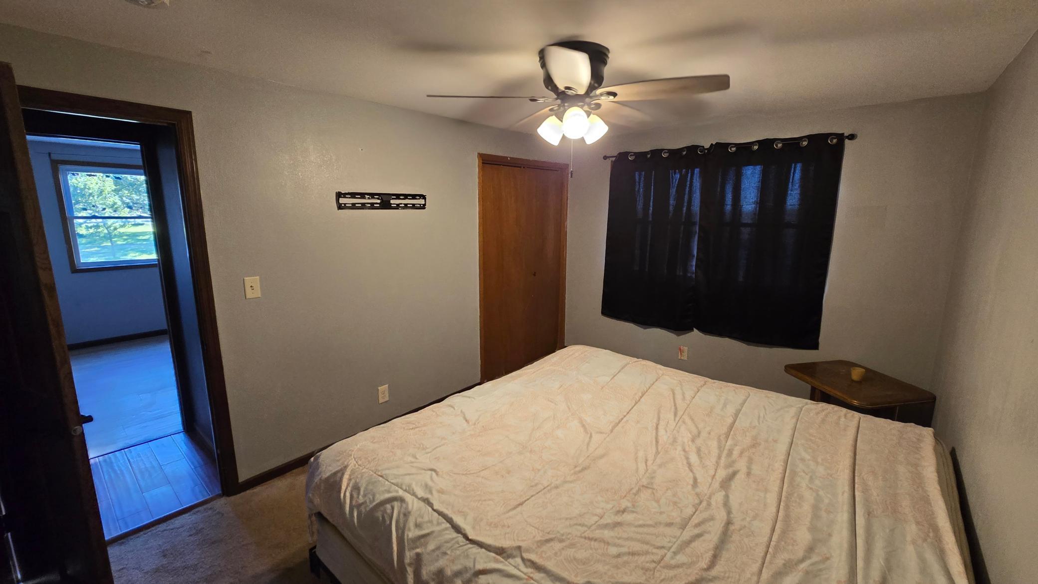 48696 Apple Avenue A Property Photo 19
