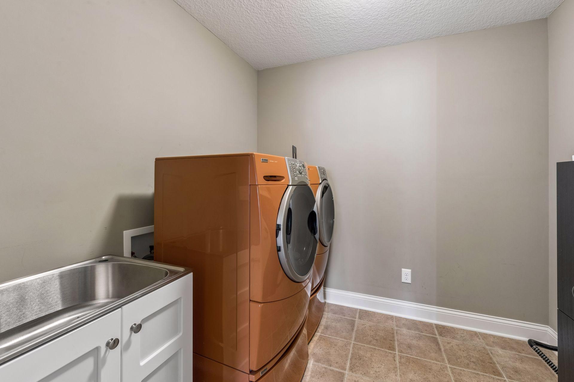1078 Rosemary Circle Property Photo 29