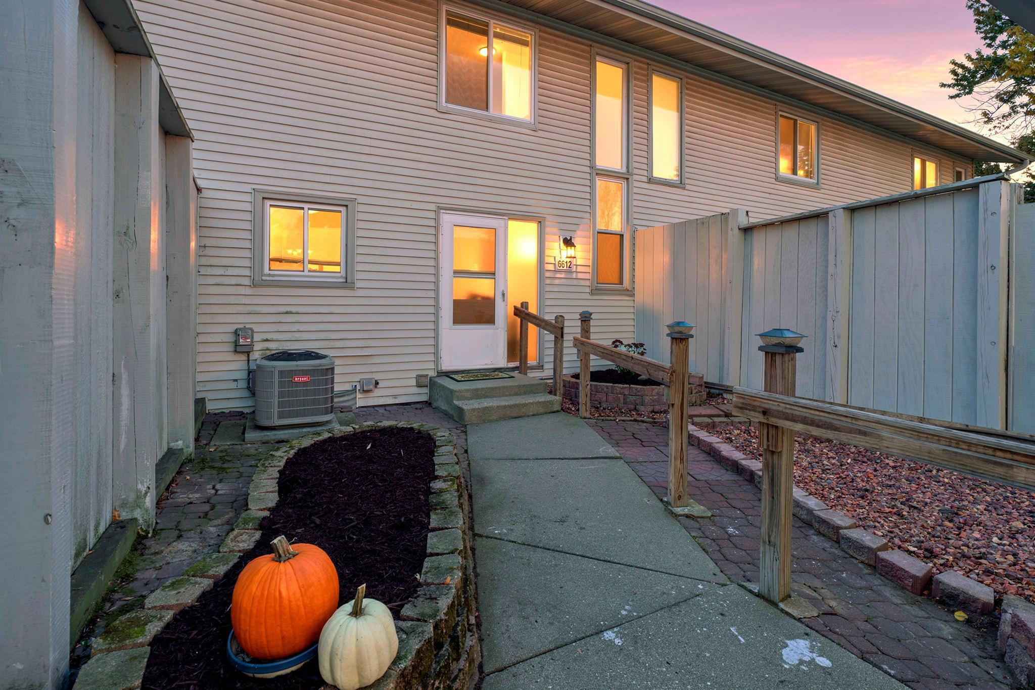 6612 Gretchen Lane N Property Photo 1