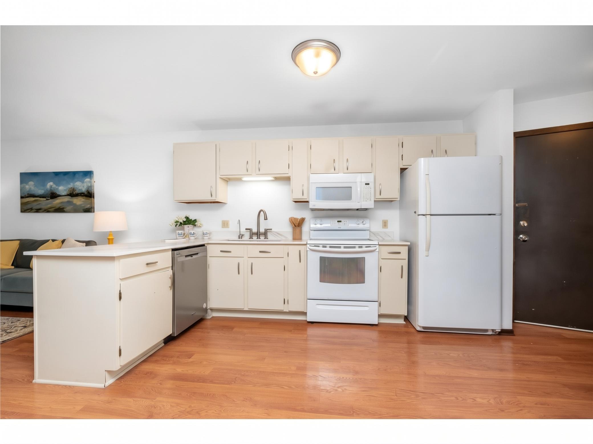 175 County Road B2 E 429 Property Photo 1
