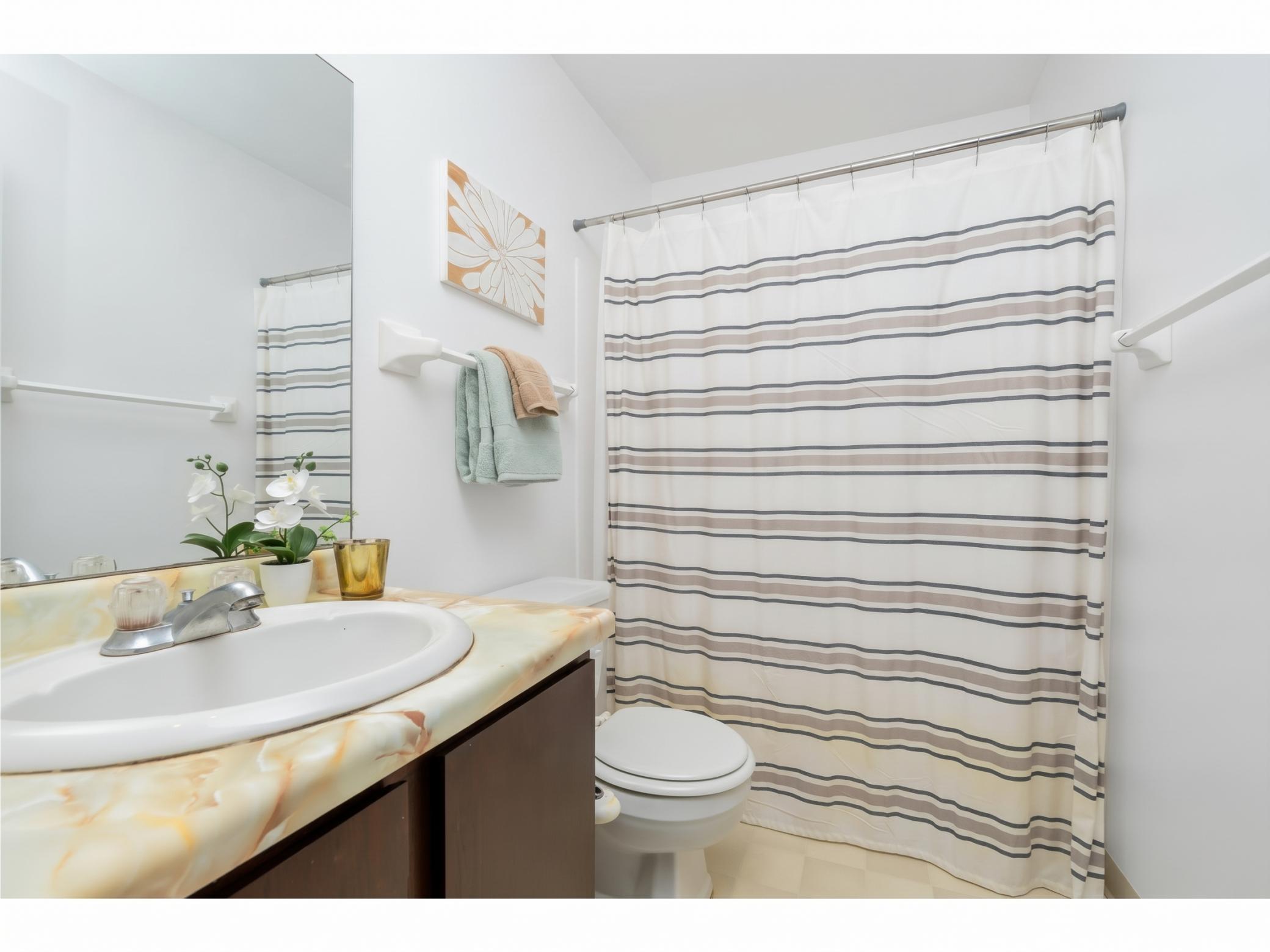 175 County Road B2 E 429 Property Photo 5