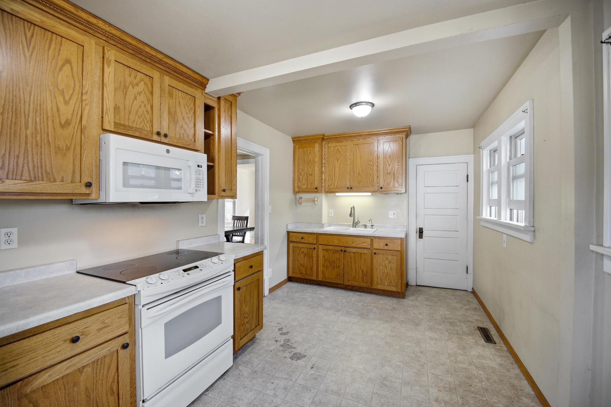 806 6th Avenue Nw Property Photo 11