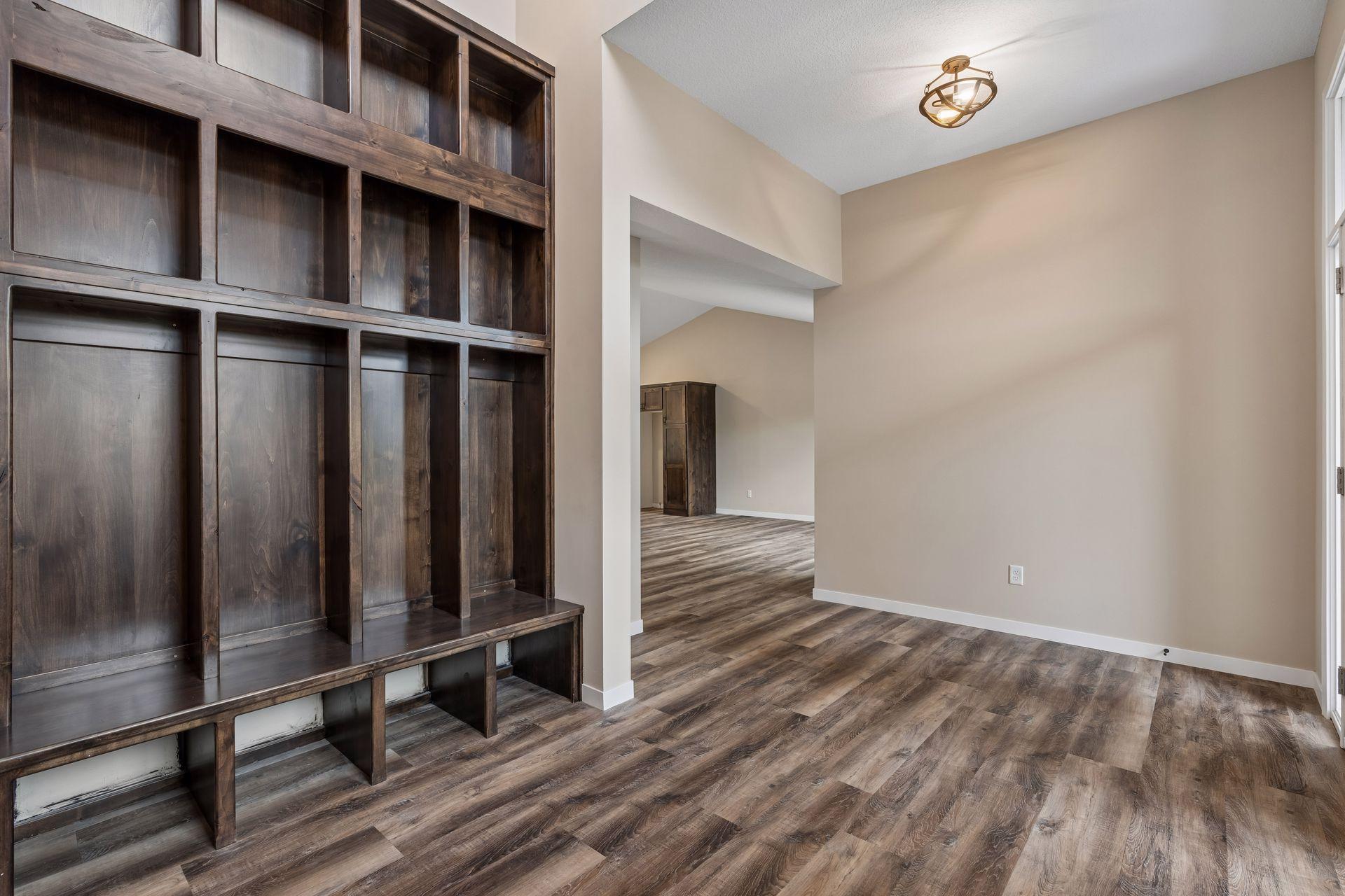 27532 Dahlia Court Nw Property Photo 8