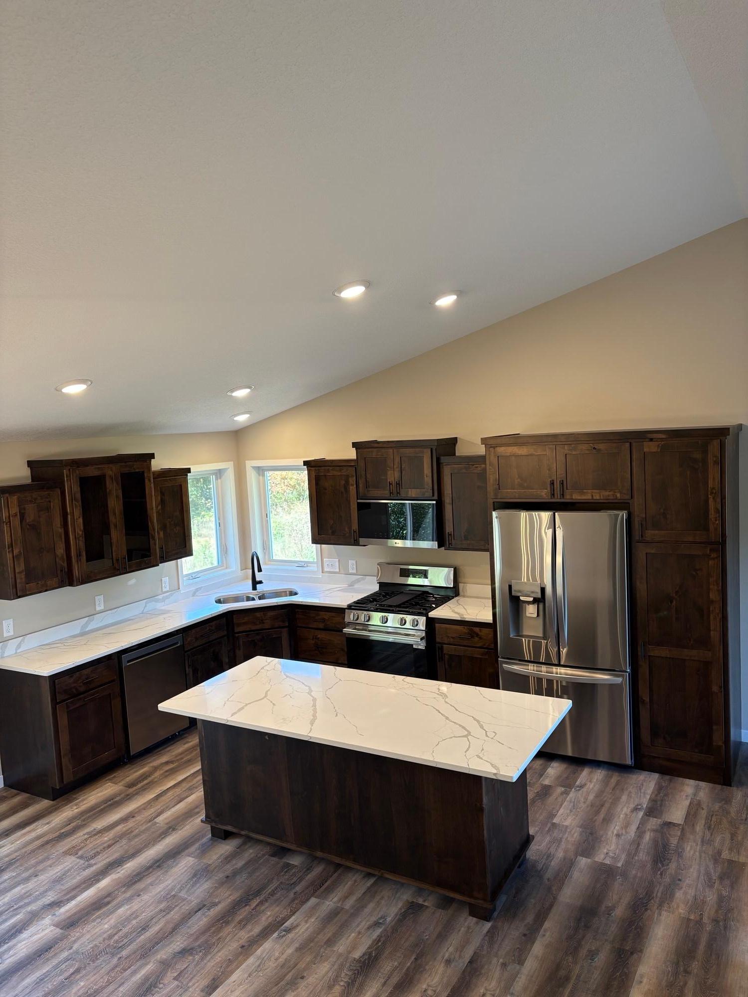 27532 Dahlia Court Nw Property Photo 9