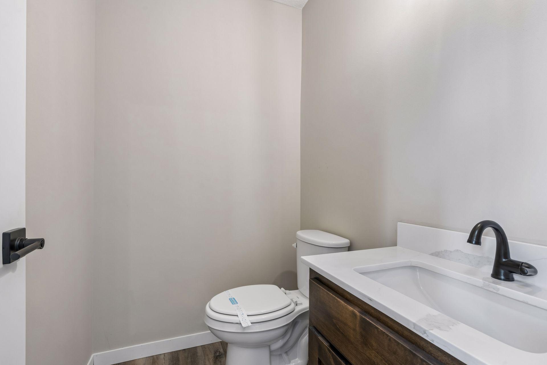 27532 Dahlia Court Nw Property Photo 12