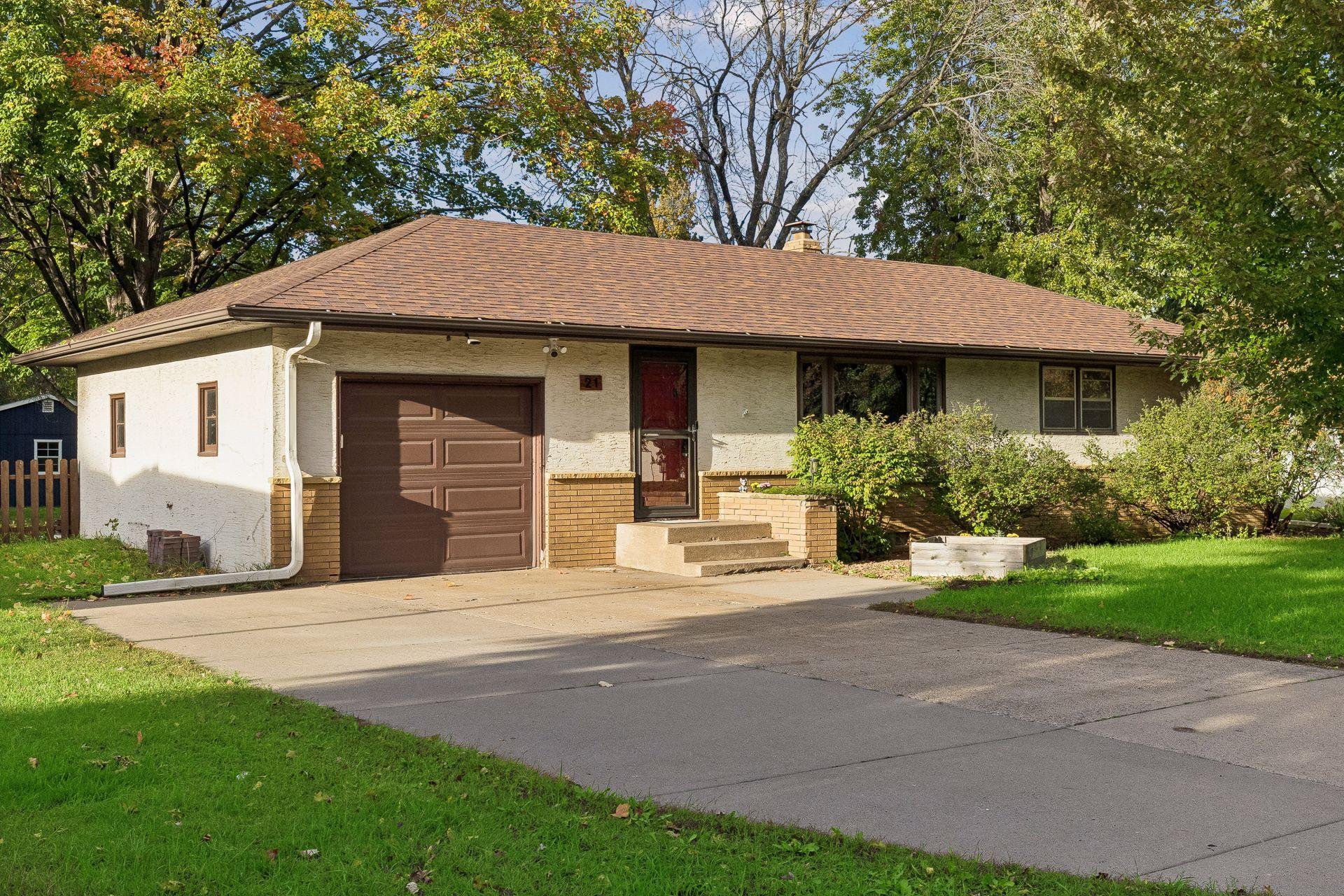 21 70th Way Ne Property Photo 2