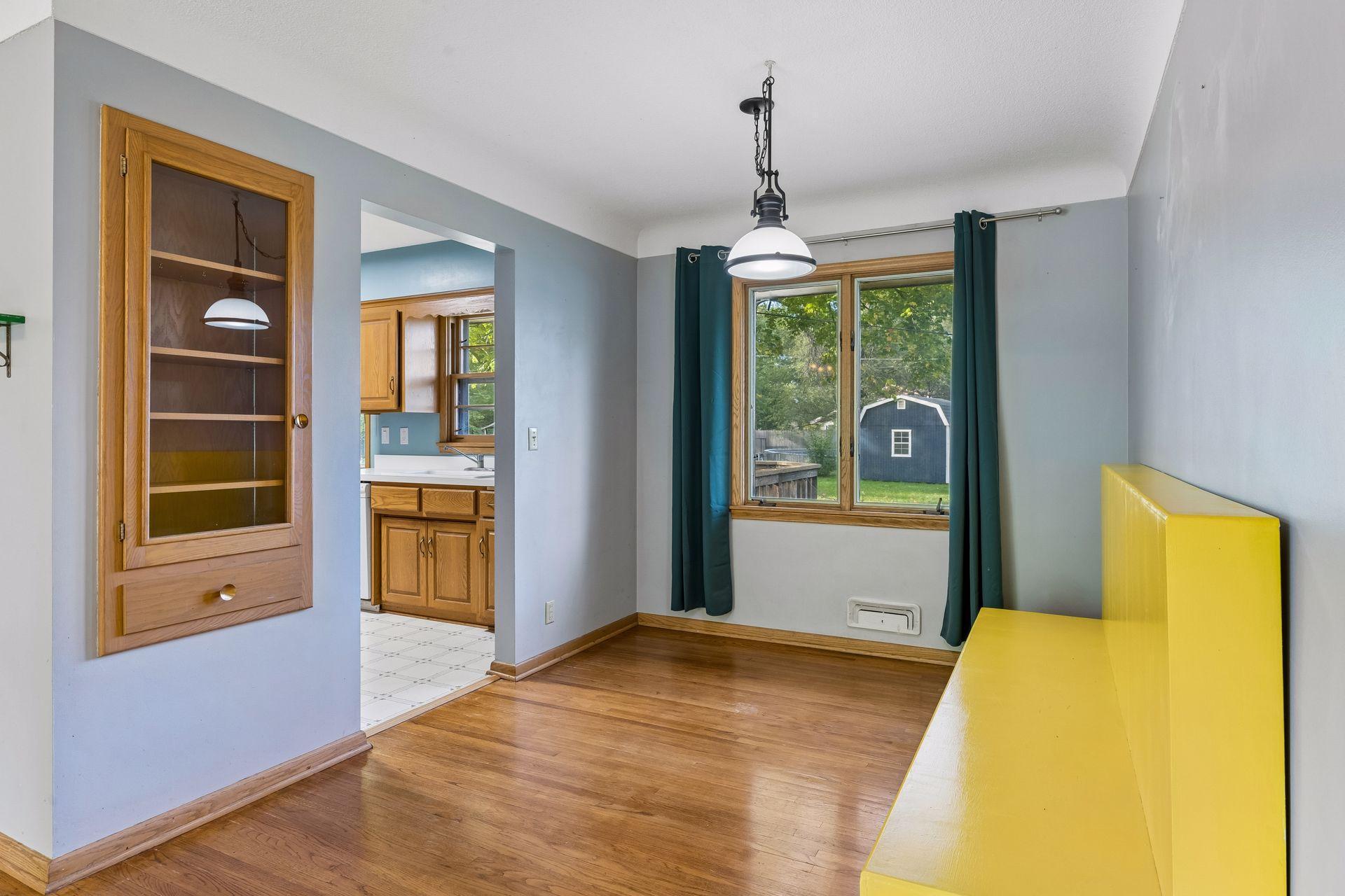 21 70th Way Ne Property Photo 9