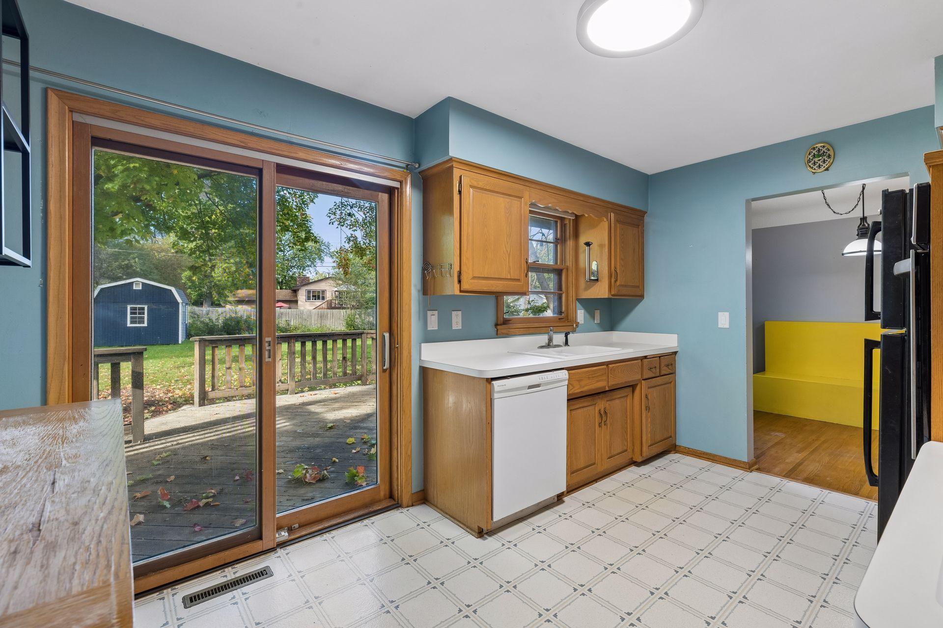 21 70th Way Ne Property Photo 12