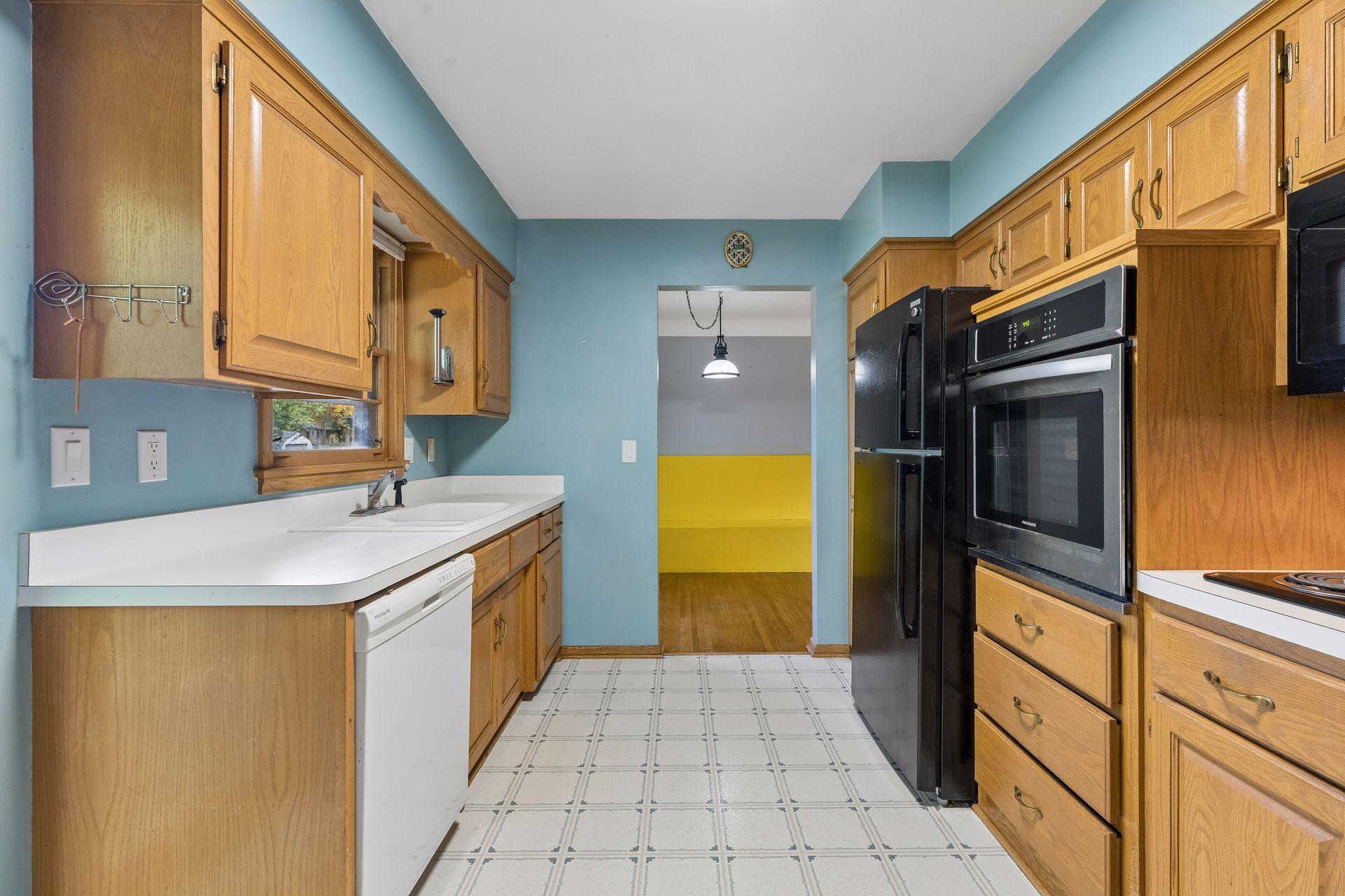 21 70th Way Ne Property Photo 13