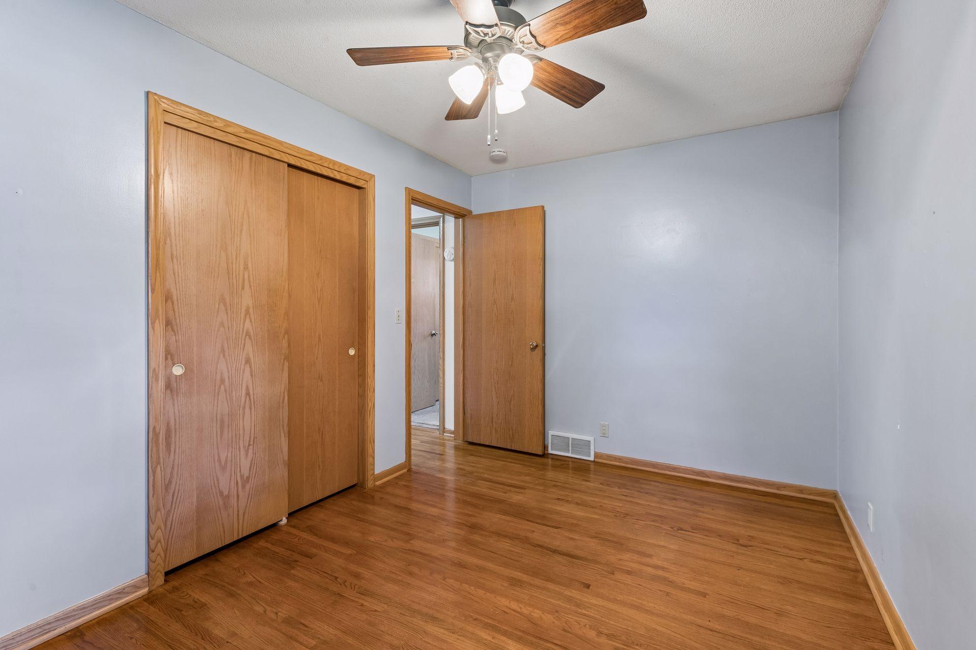 21 70th Way Ne Property Photo 15
