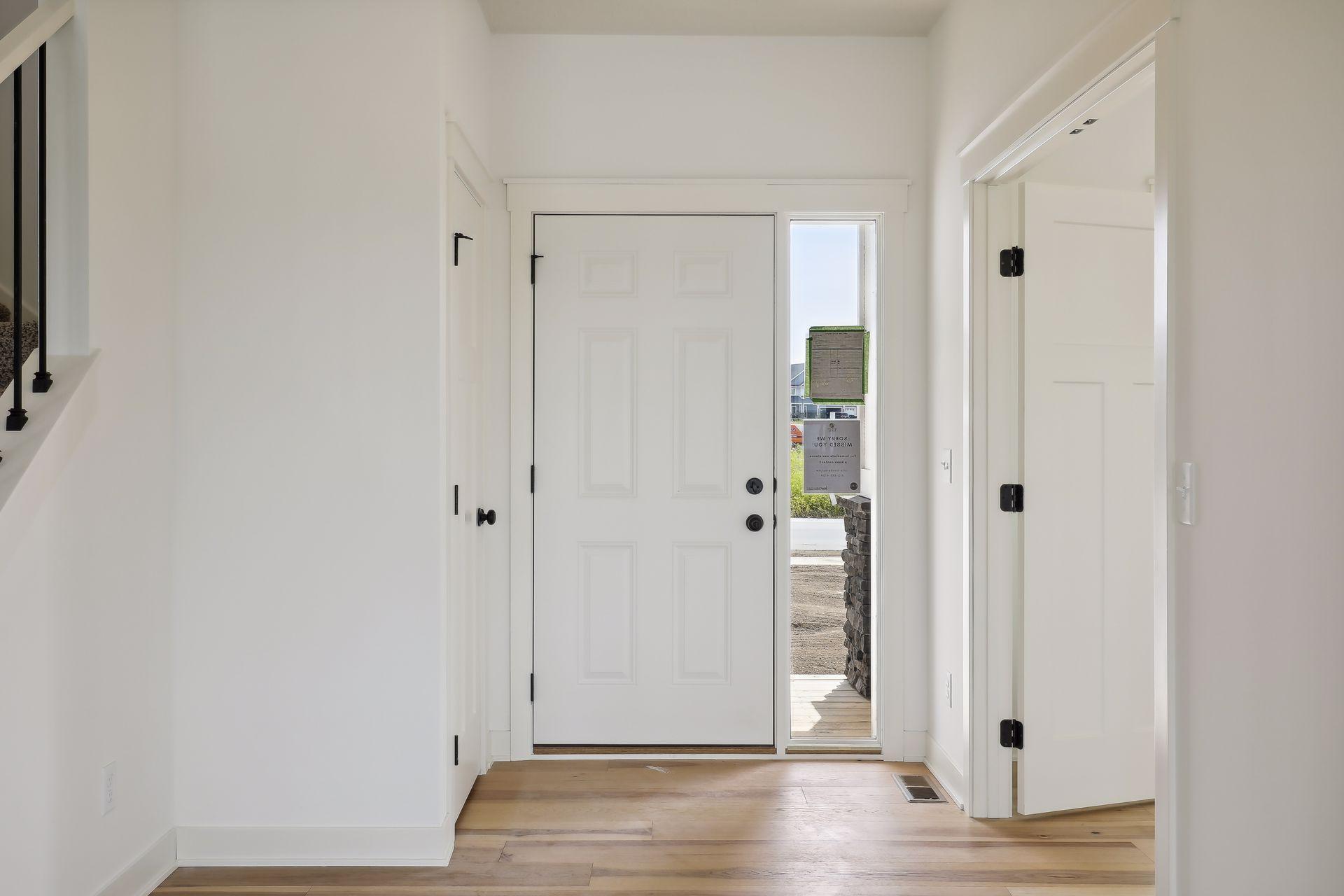 6534 157th Street Property Photo 2