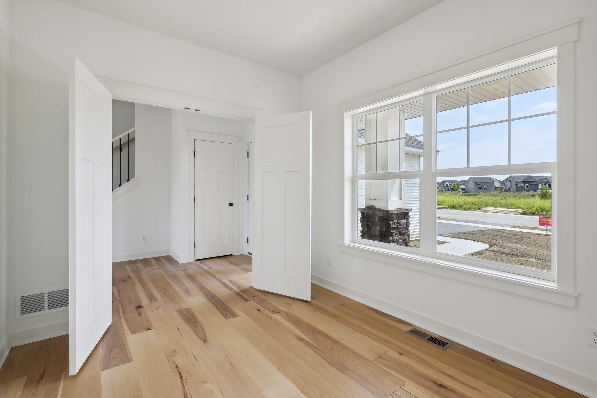 6534 157th Street Property Photo 5
