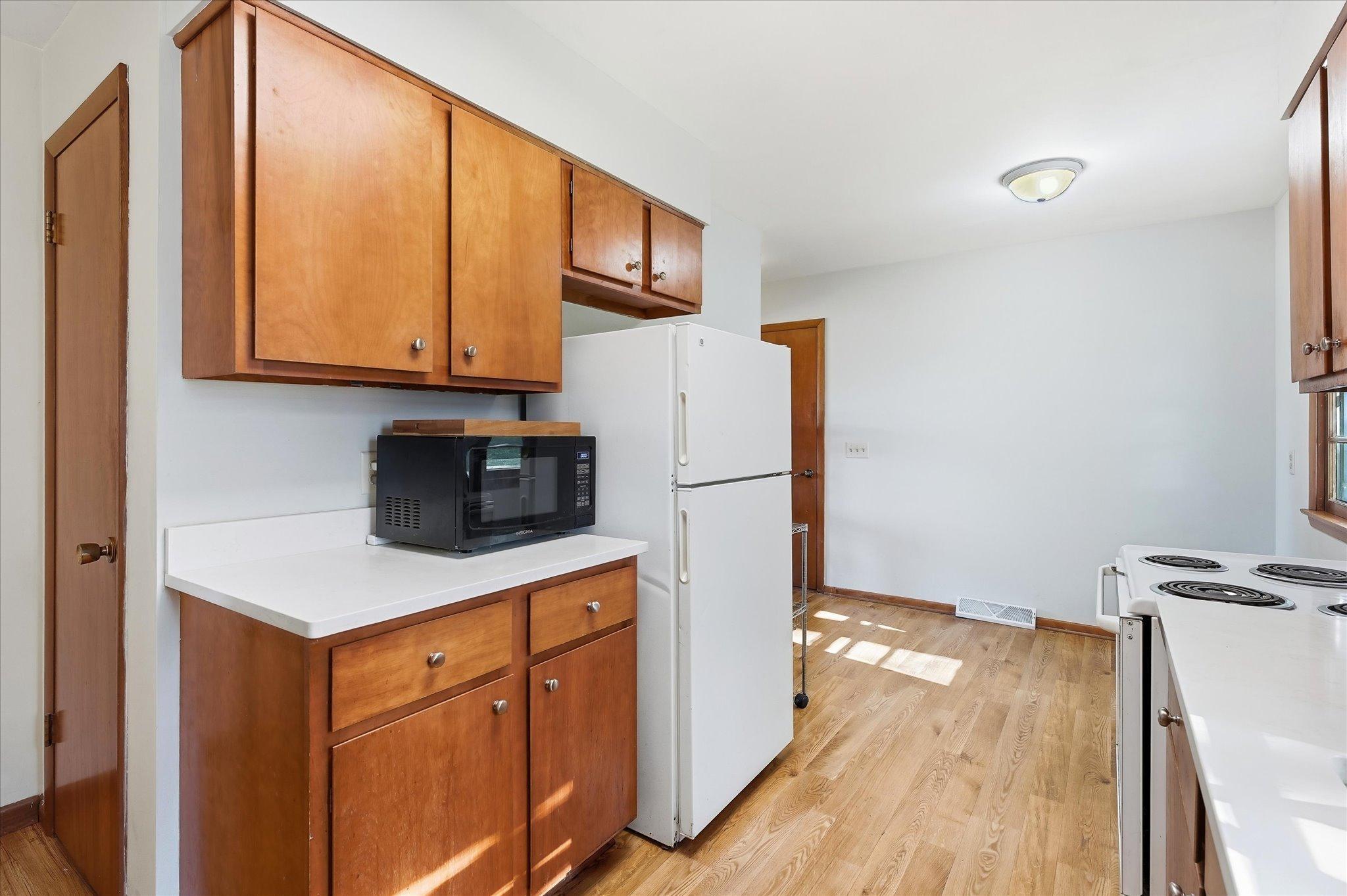 218 Maple Street Property Photo 8