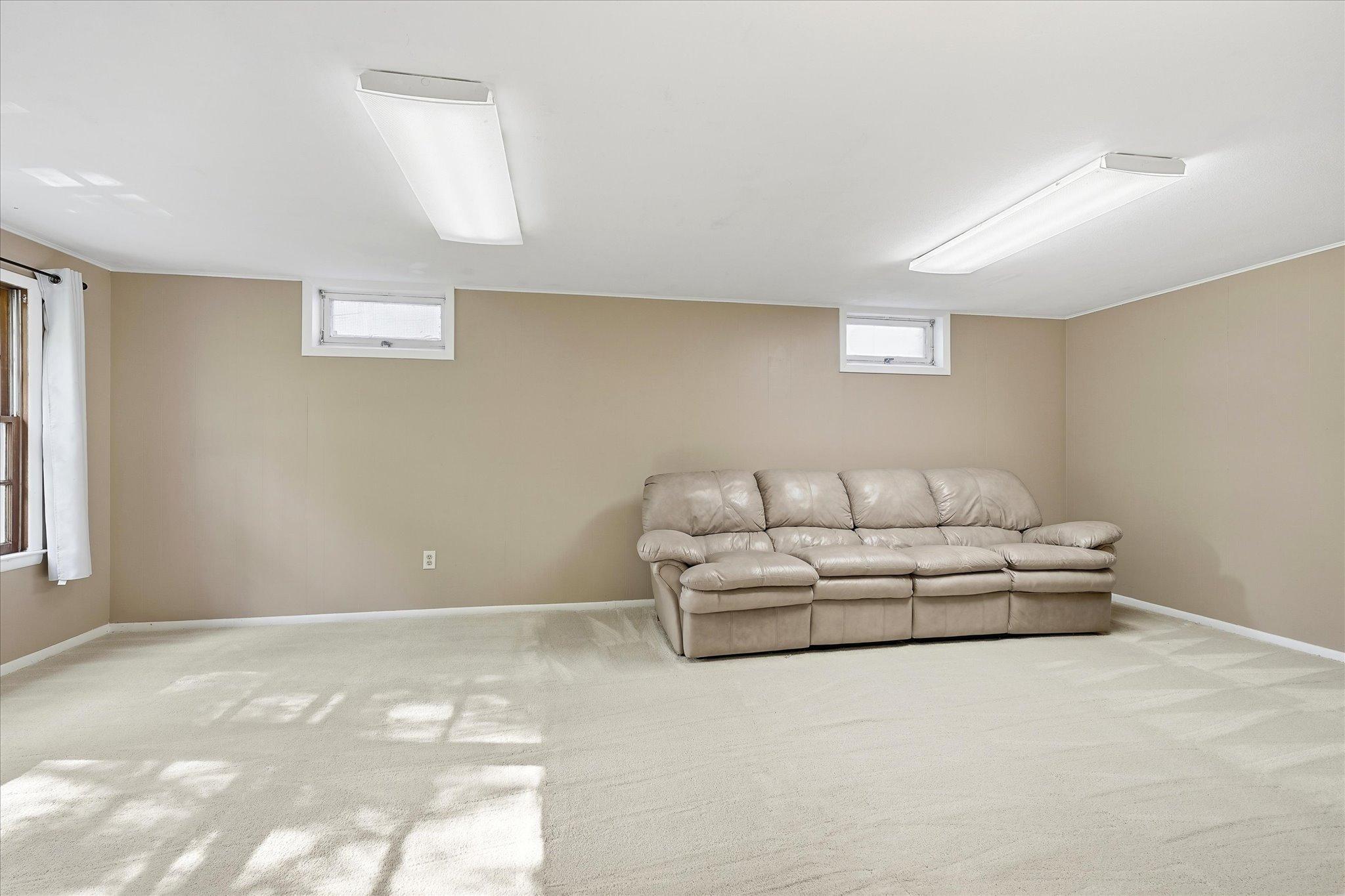 218 Maple Street Property Photo 15