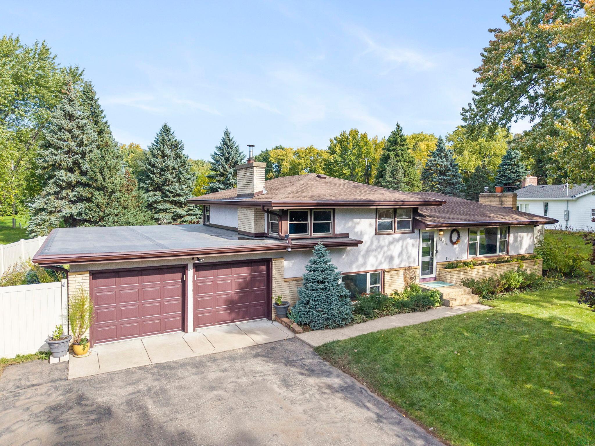 13404 Windyhill Road Property Photo 1