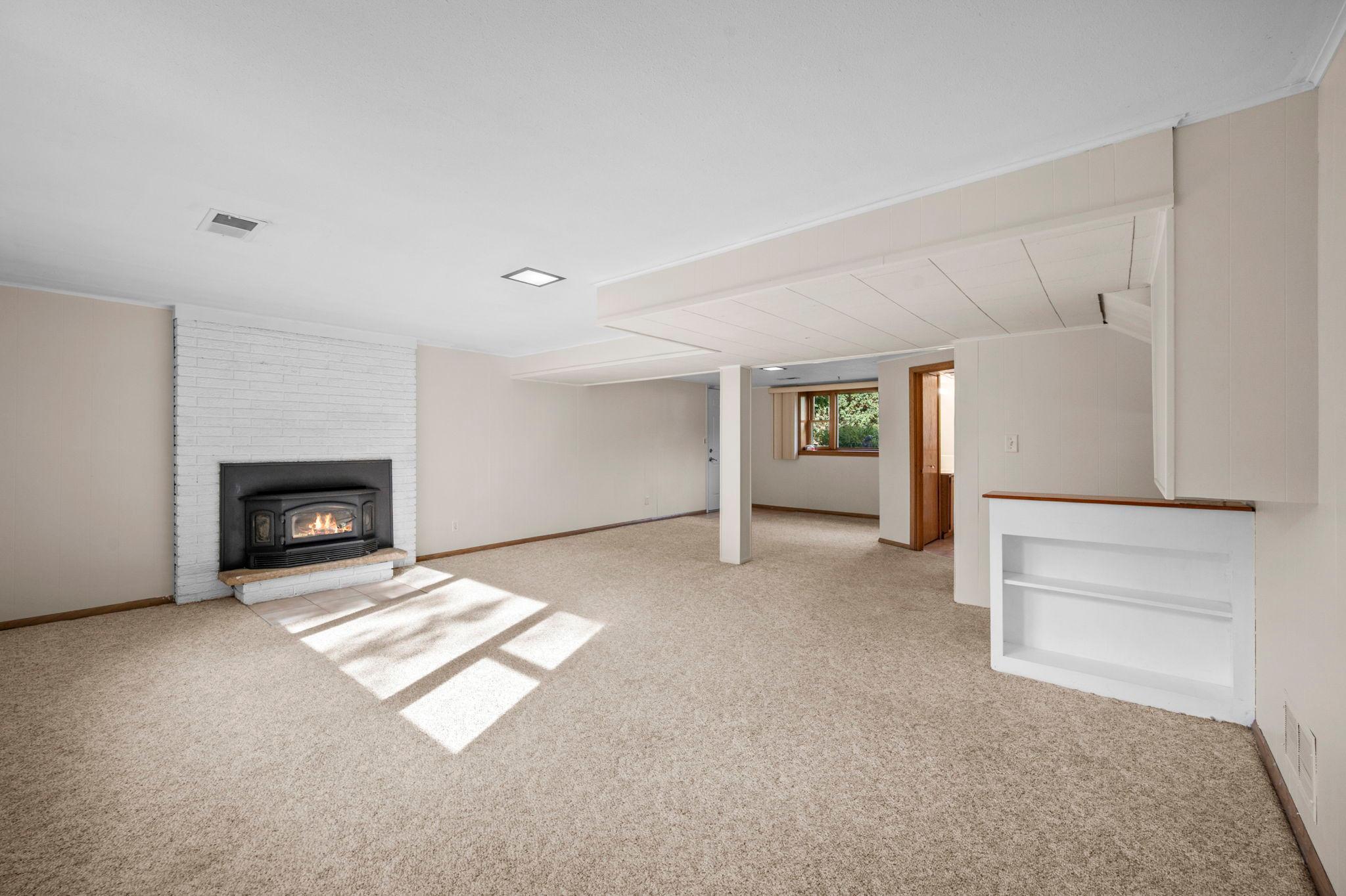 13404 Windyhill Road Property Photo 31