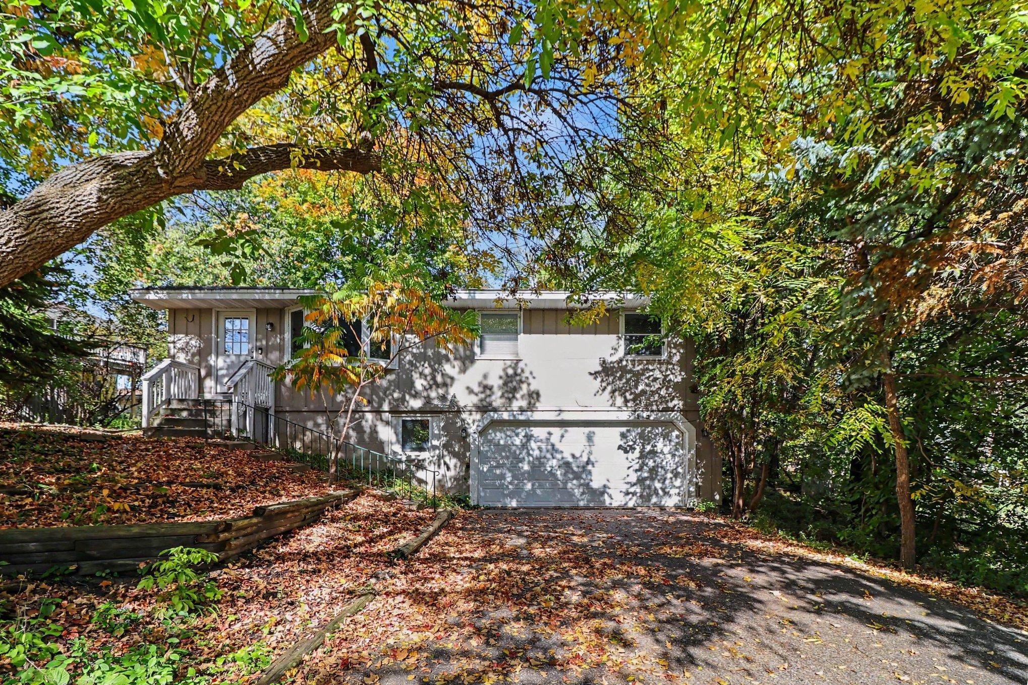 4518 Wilshire Boulevard Property Photo 1