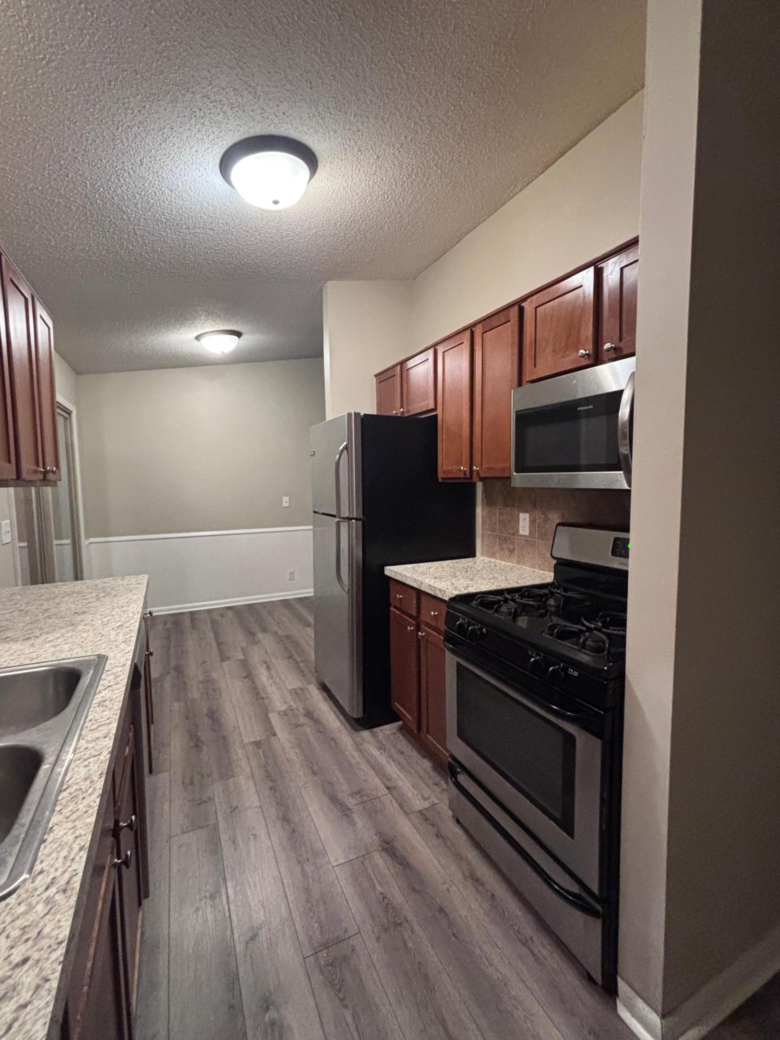 4518 Wilshire Boulevard Property Photo 3