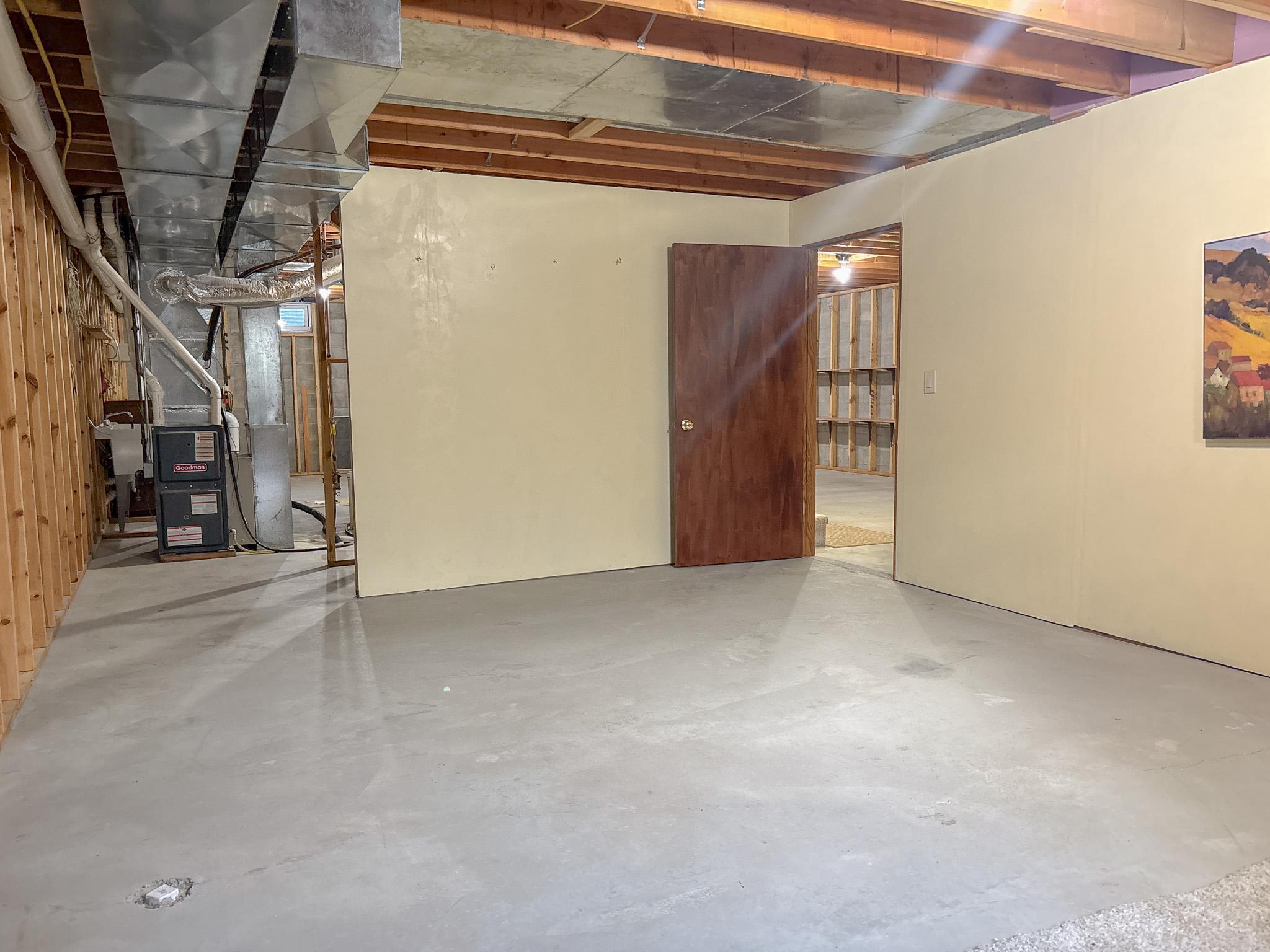 1727 S Court Street Property Photo 33