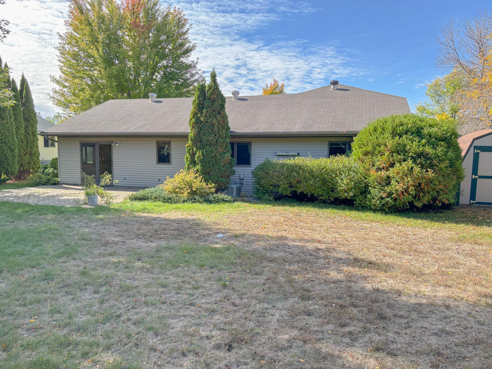 1727 S Court Street Property Photo 55