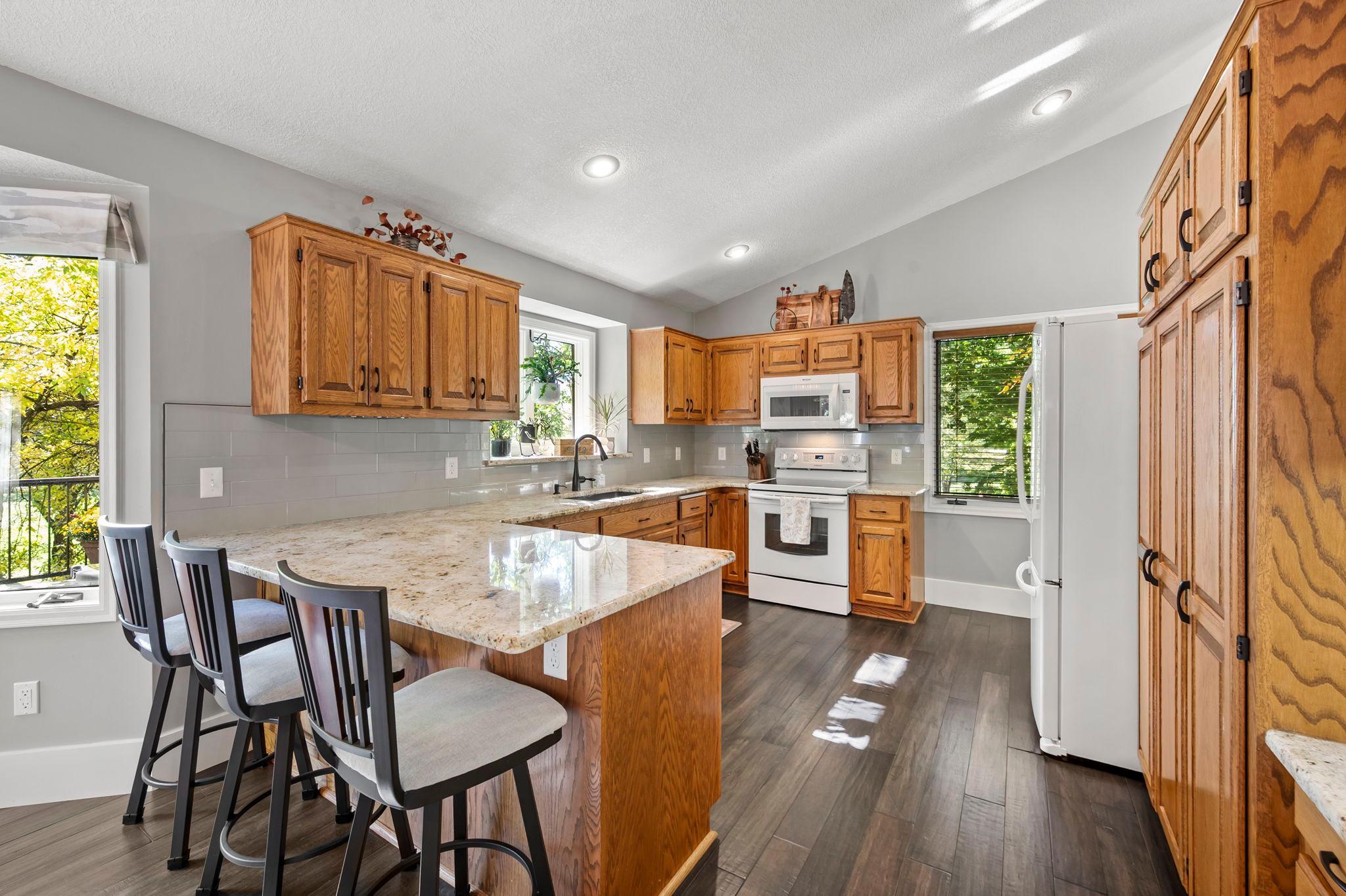 1205 Hilloway Circle Property Photo 8
