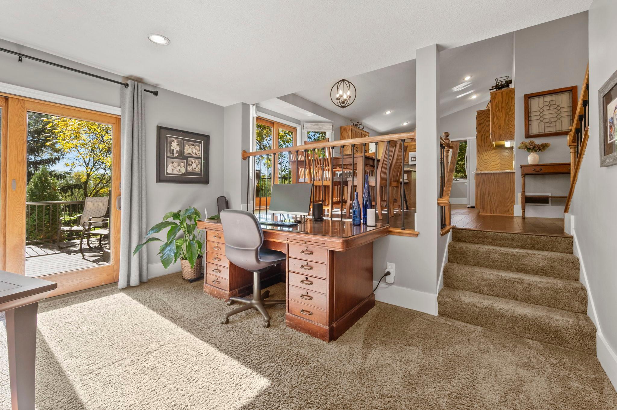 1205 Hilloway Circle Property Photo 11