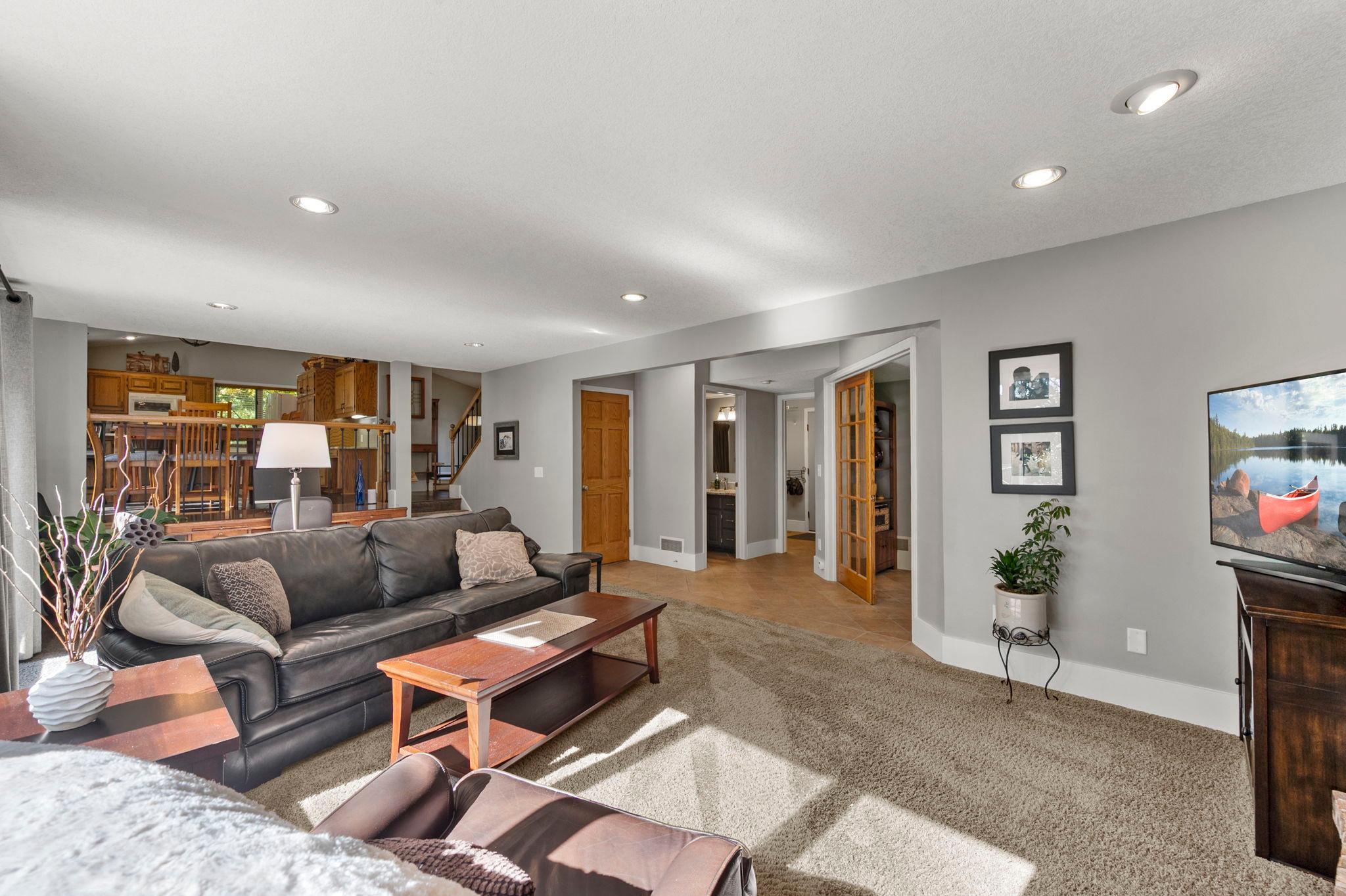 1205 Hilloway Circle Property Photo 14