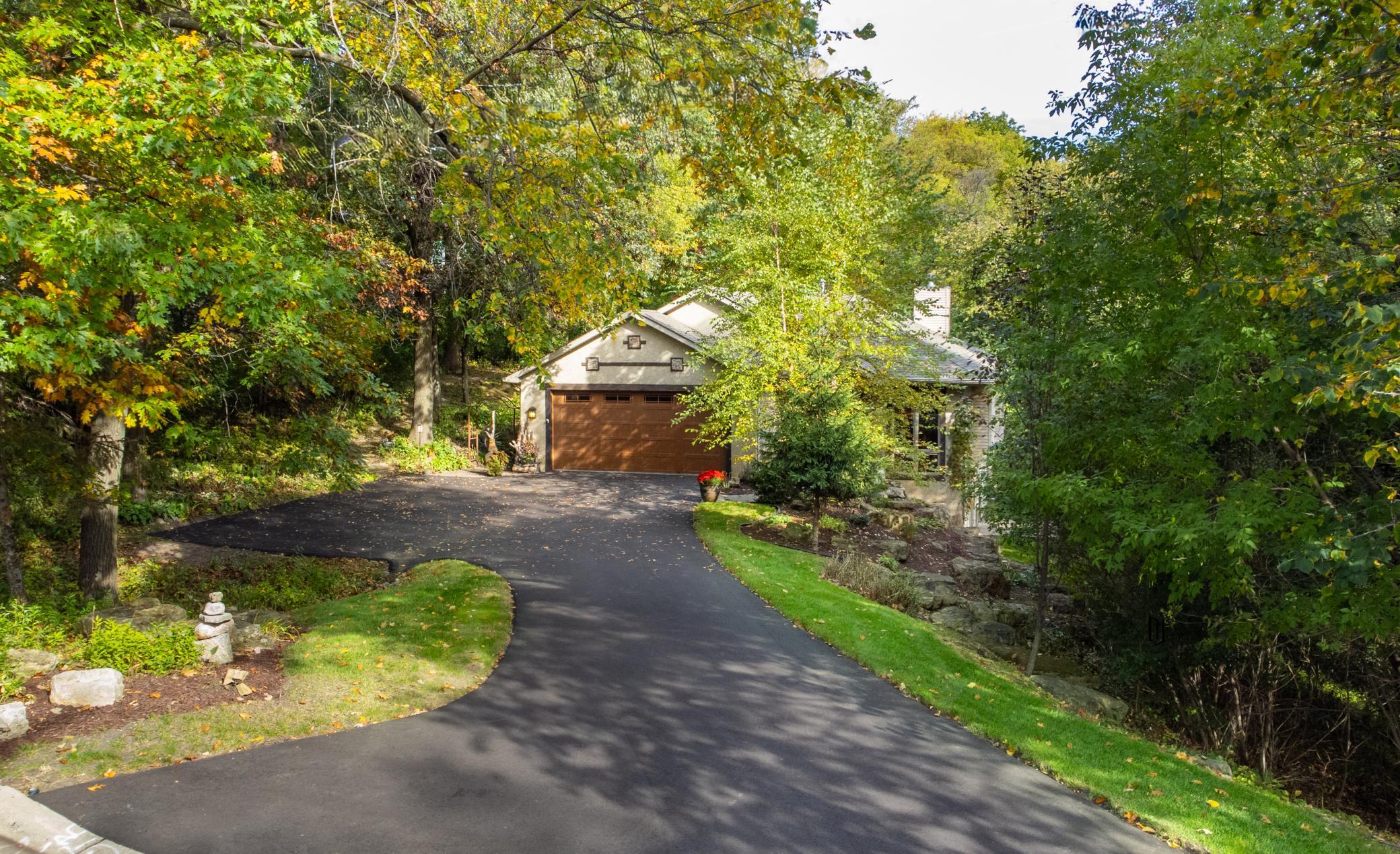 18420 Old Excelsior Boulevard Property Photo 3