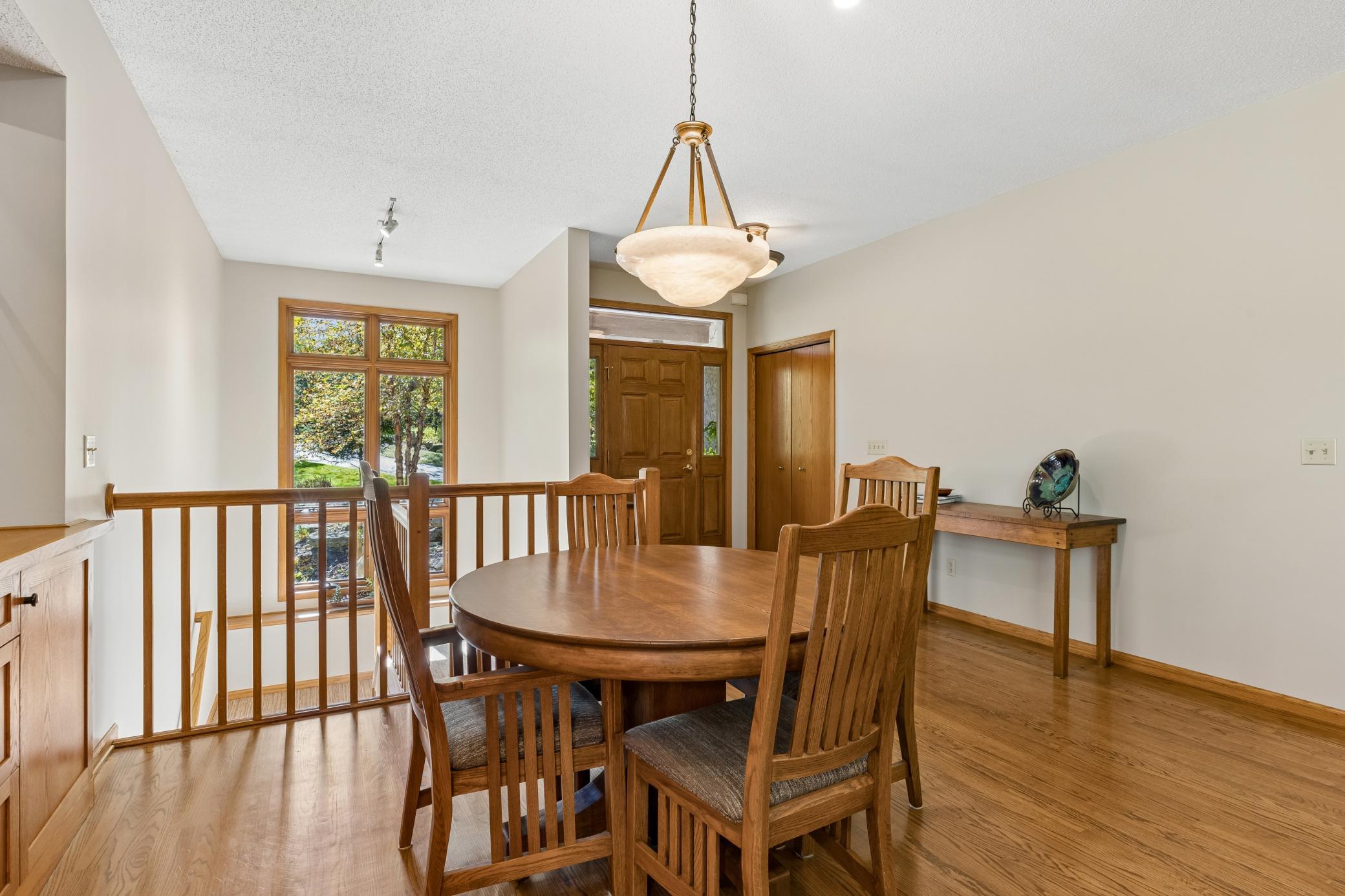 18420 Old Excelsior Boulevard Property Photo 8