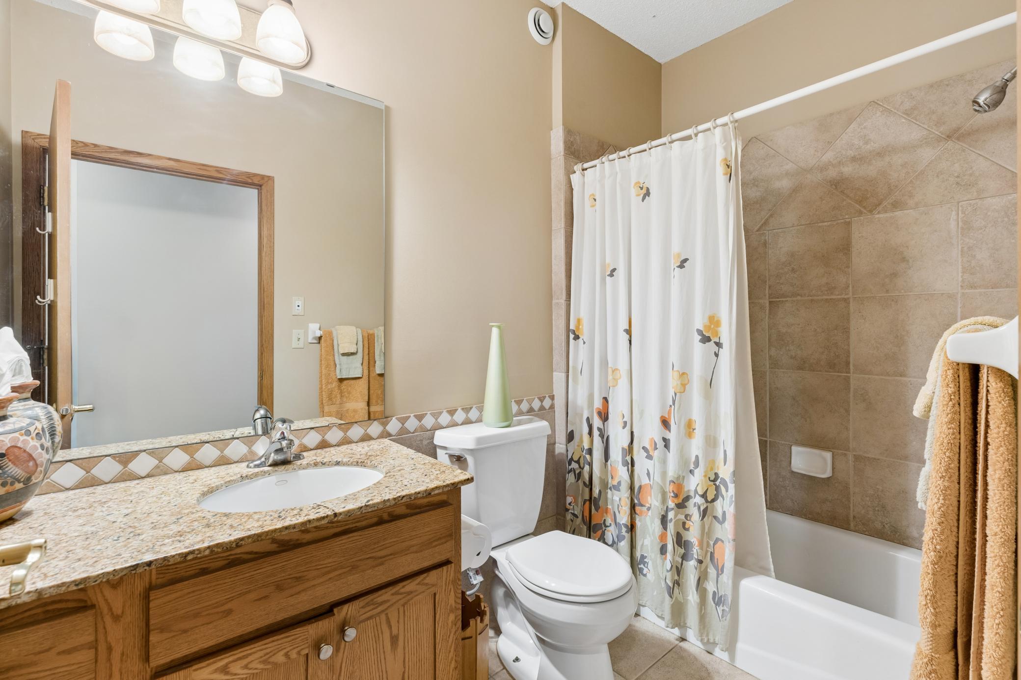18420 Old Excelsior Boulevard Property Photo 27