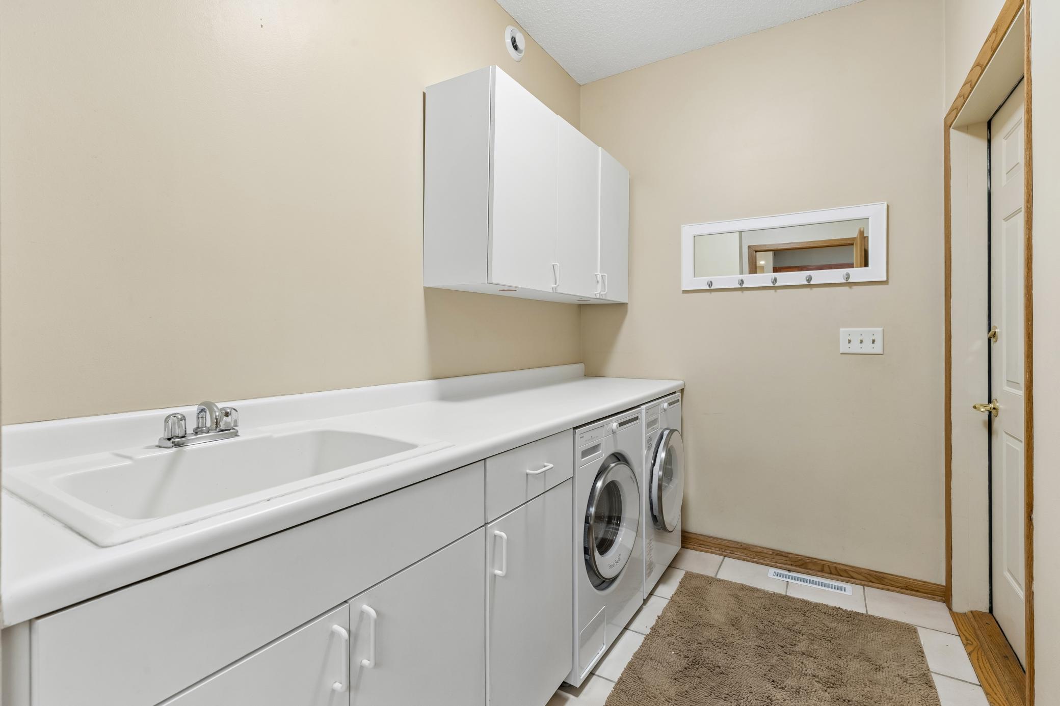 18420 Old Excelsior Boulevard Property Photo 31