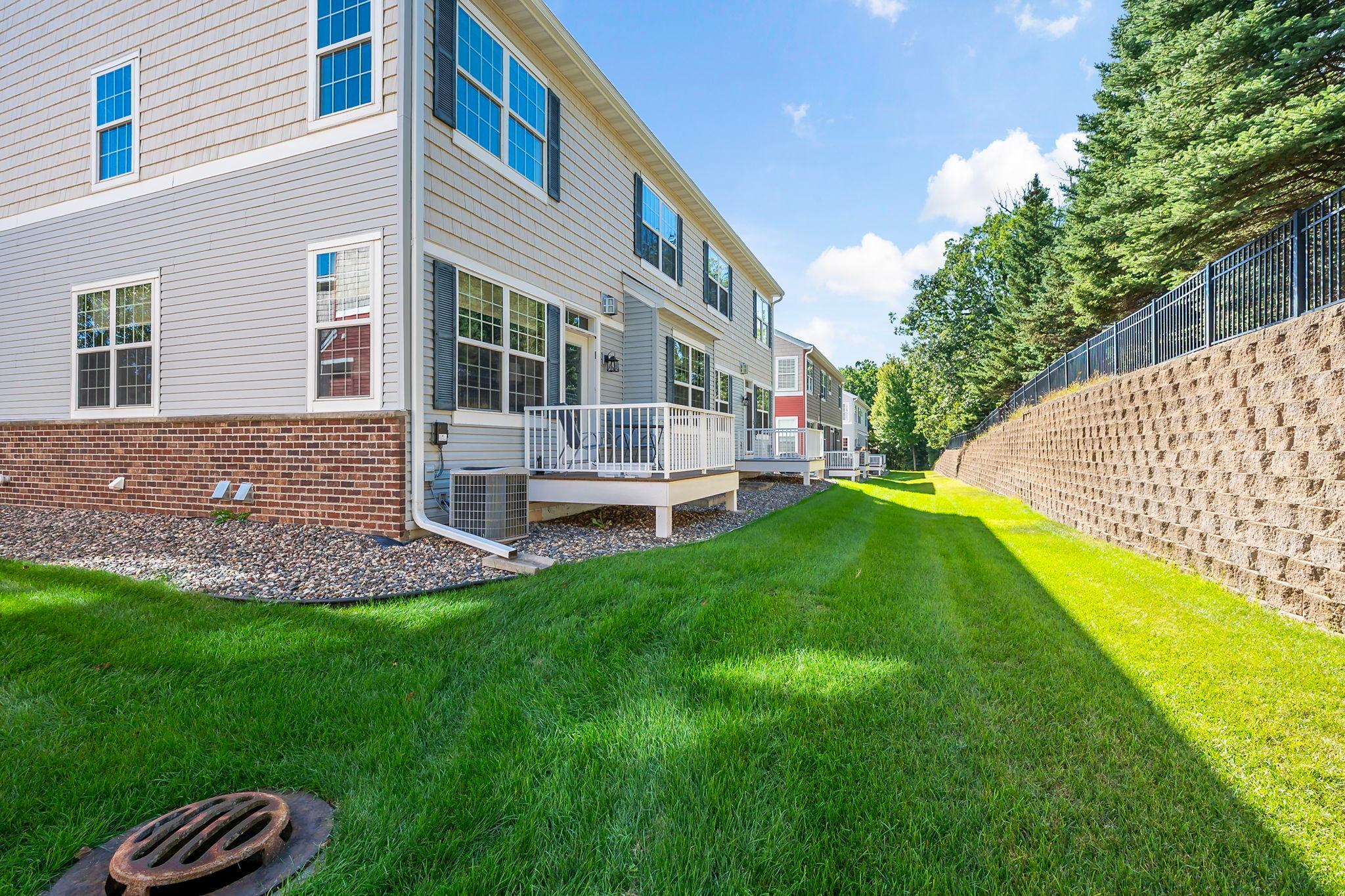 18062 Kindred Court Property Photo 5