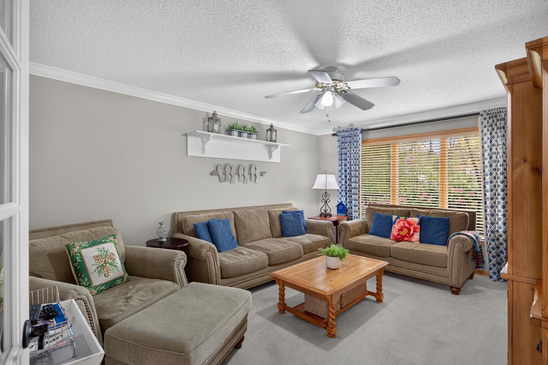 16035 38th Avenue N Property Photo 24
