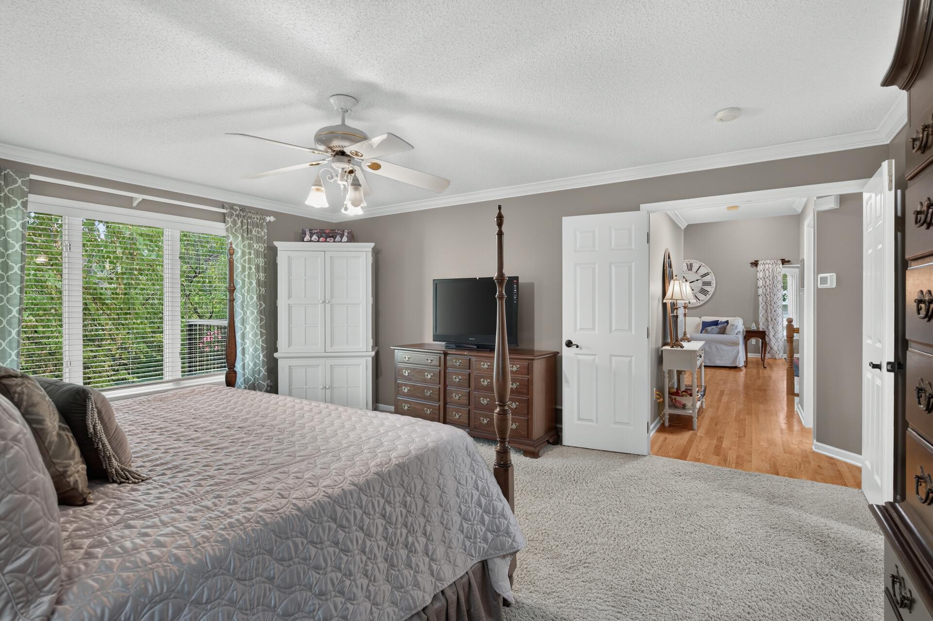 16035 38th Avenue N Property Photo 27