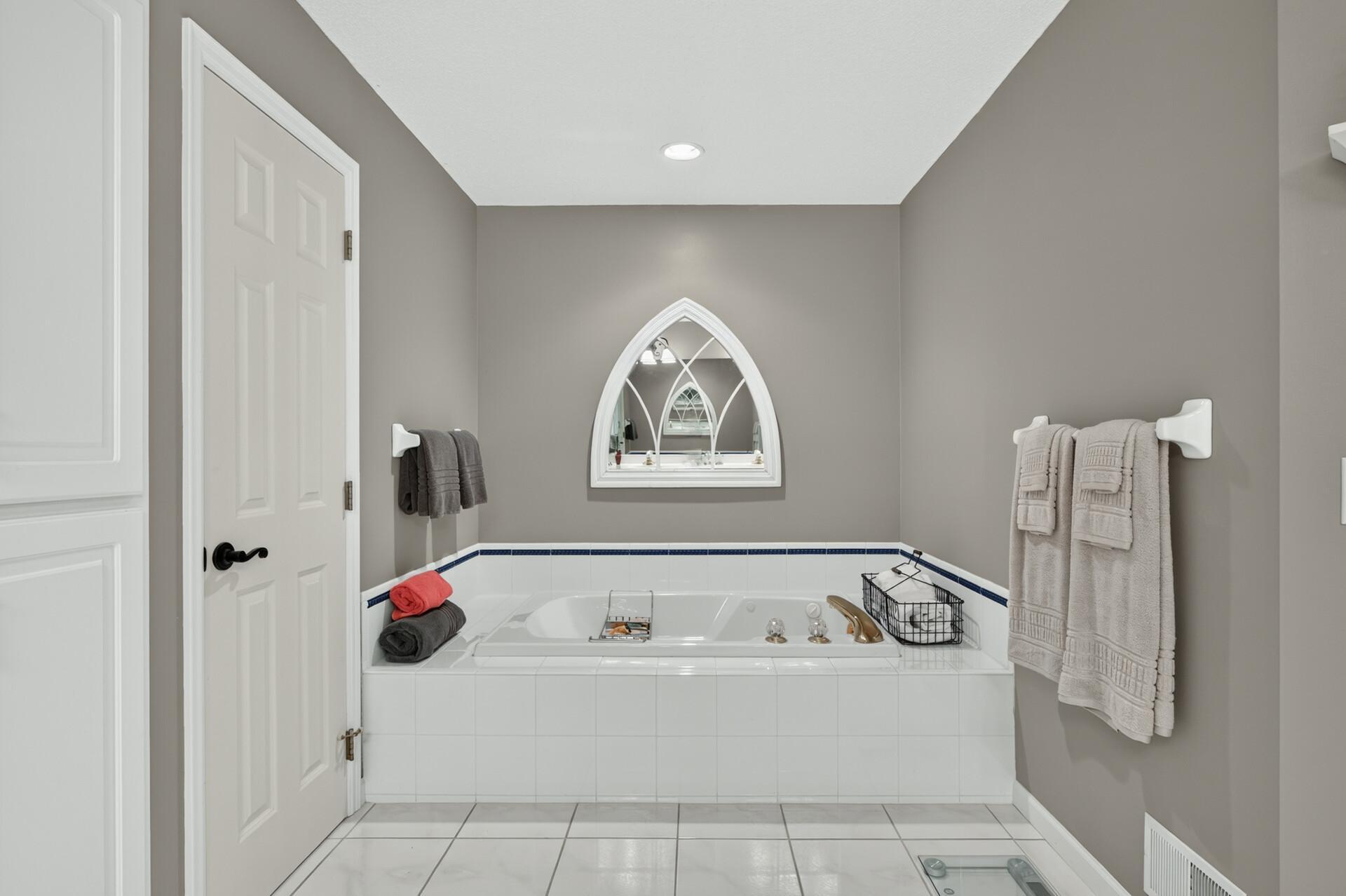 16035 38th Avenue N Property Photo 32