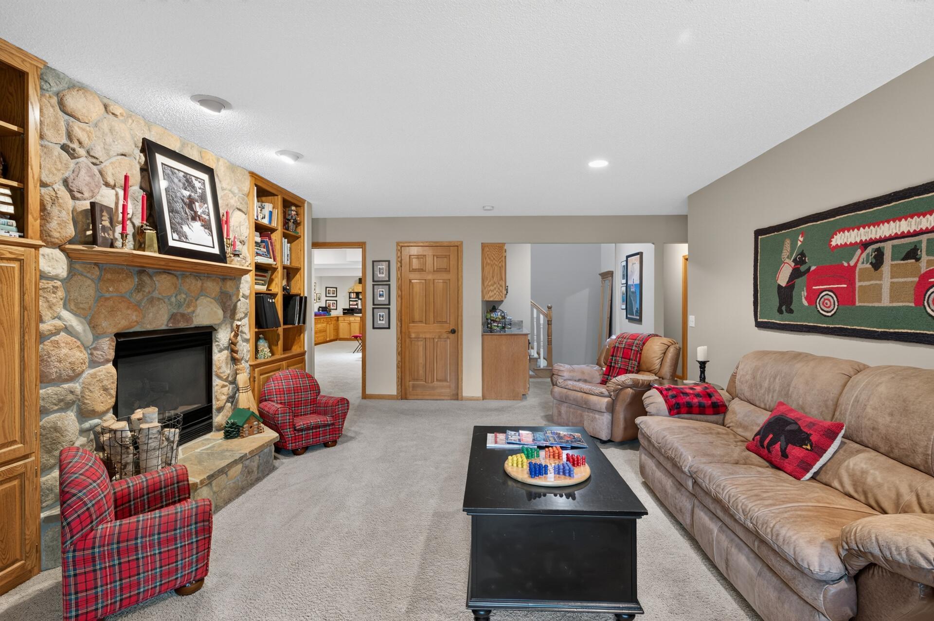 16035 38th Avenue N Property Photo 38
