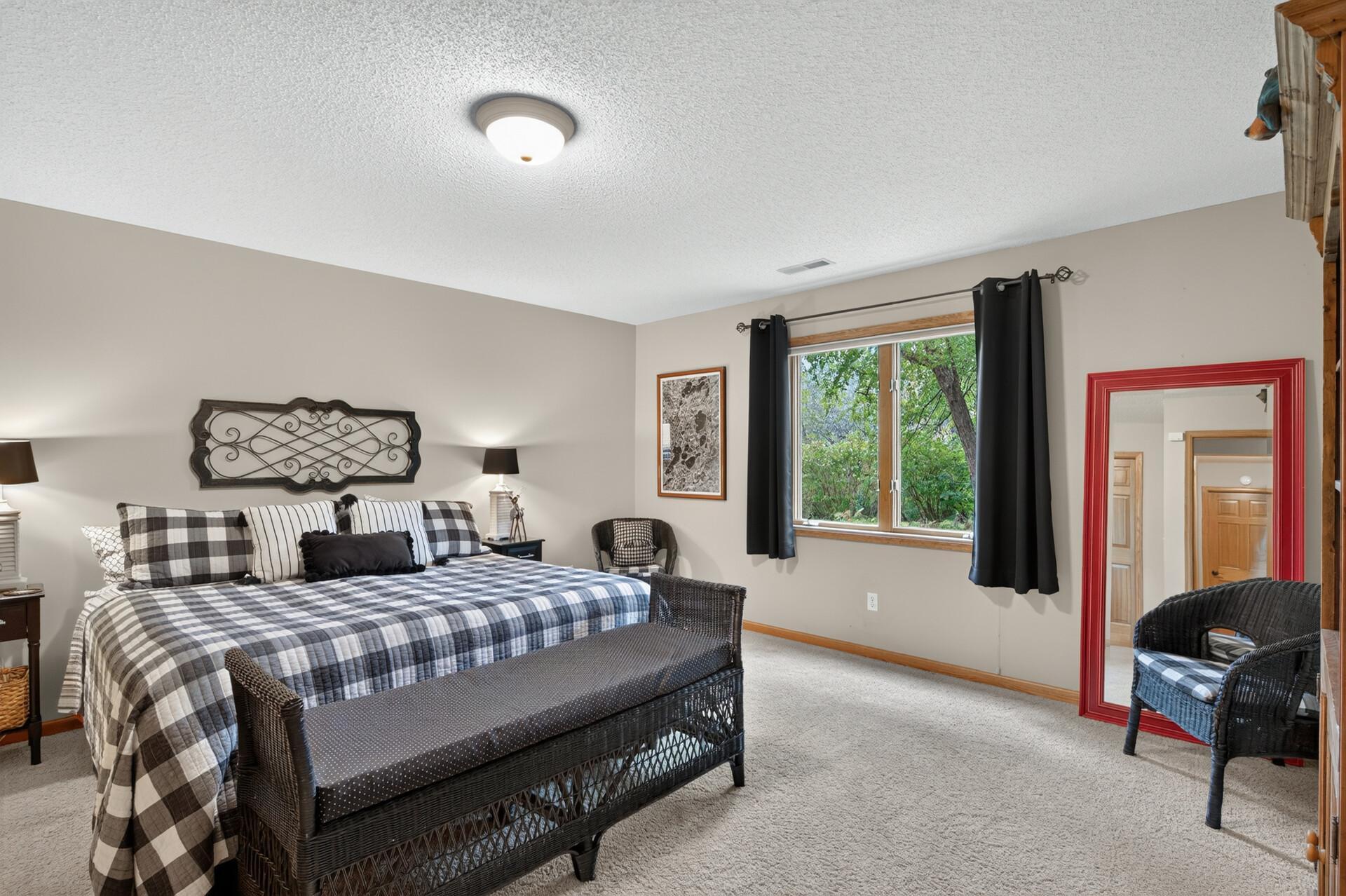 16035 38th Avenue N Property Photo 40
