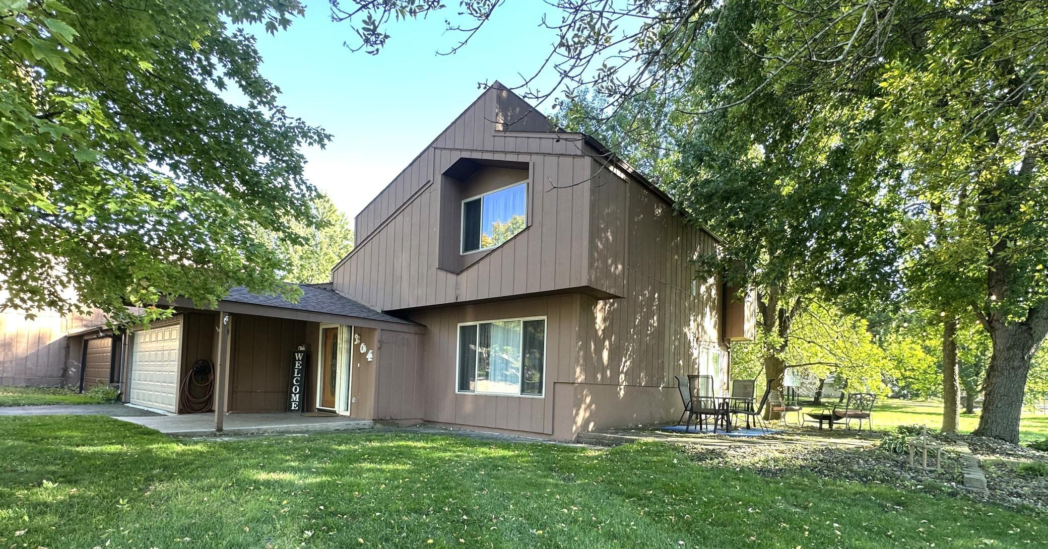 304 Cedar Lane Property Photo 1