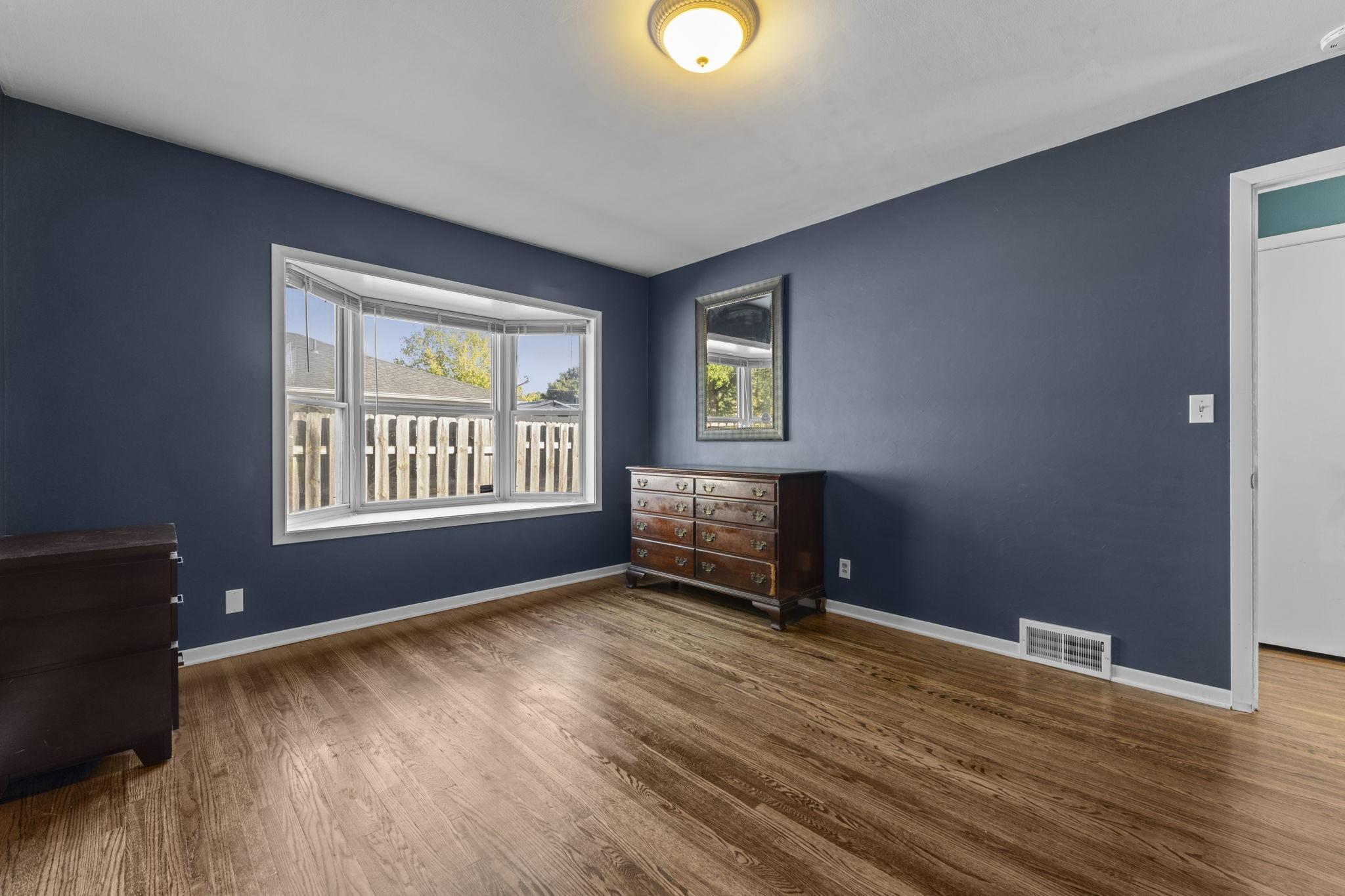 5347 Morgan Avenue N Property Photo 15