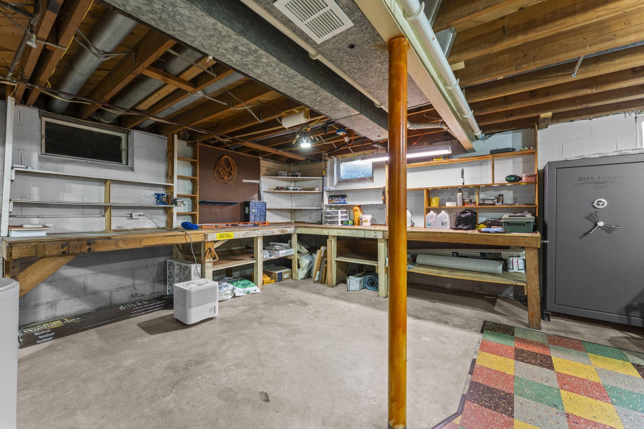 5347 Morgan Avenue N Property Photo 29