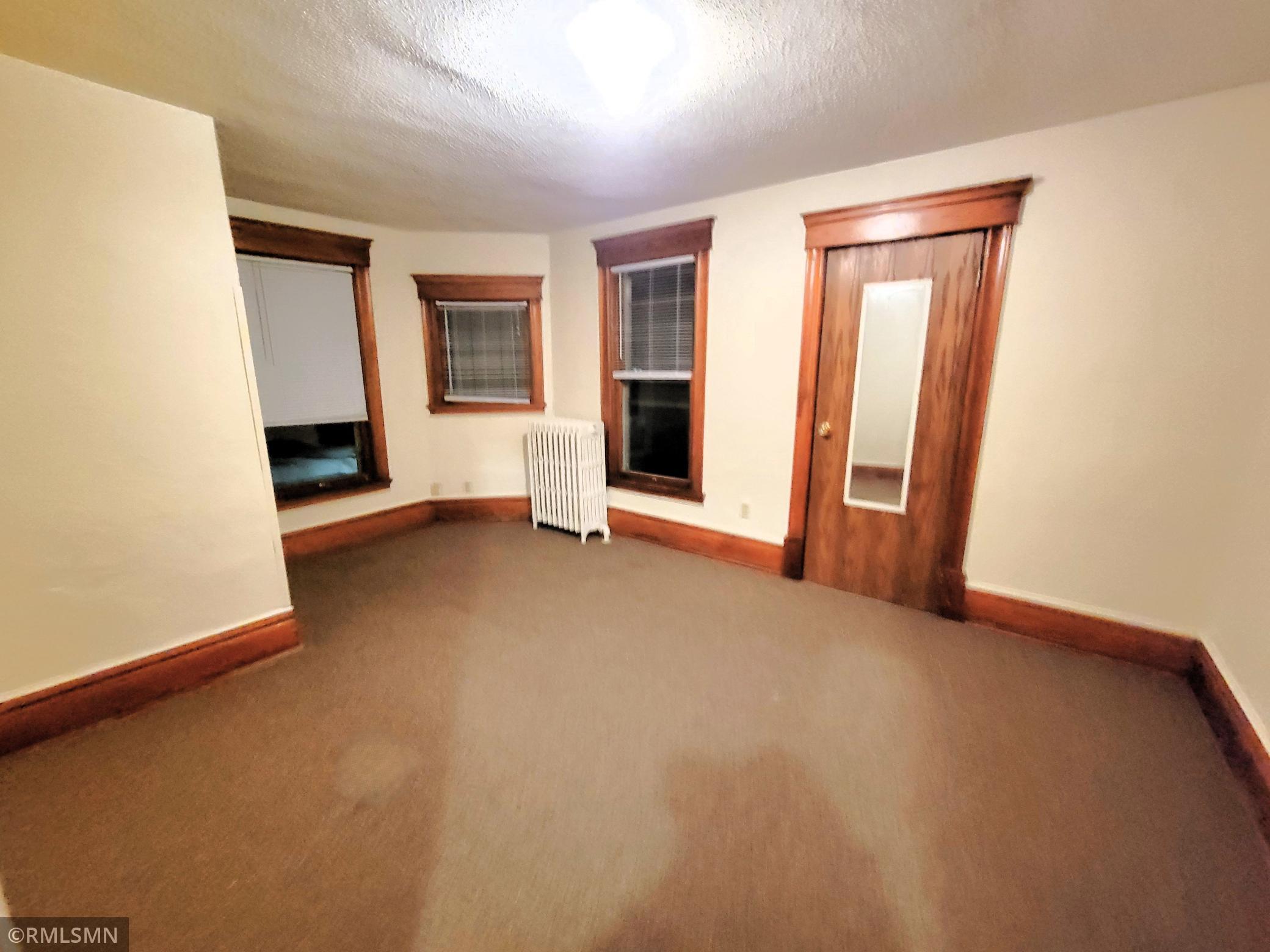 126 S 4th Street #202 Property Photo 4