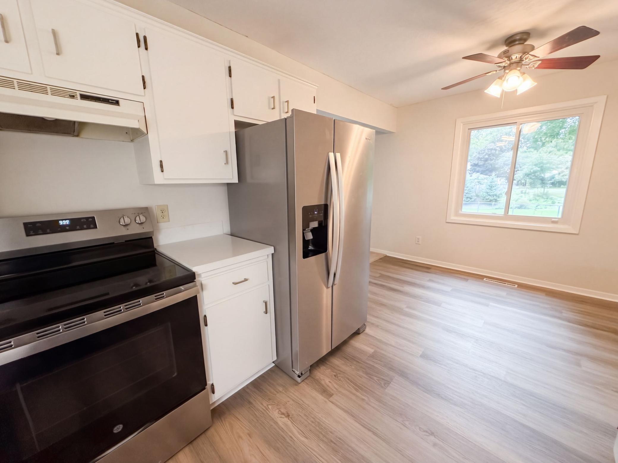 15391 Trillium Circle Property Photo 7