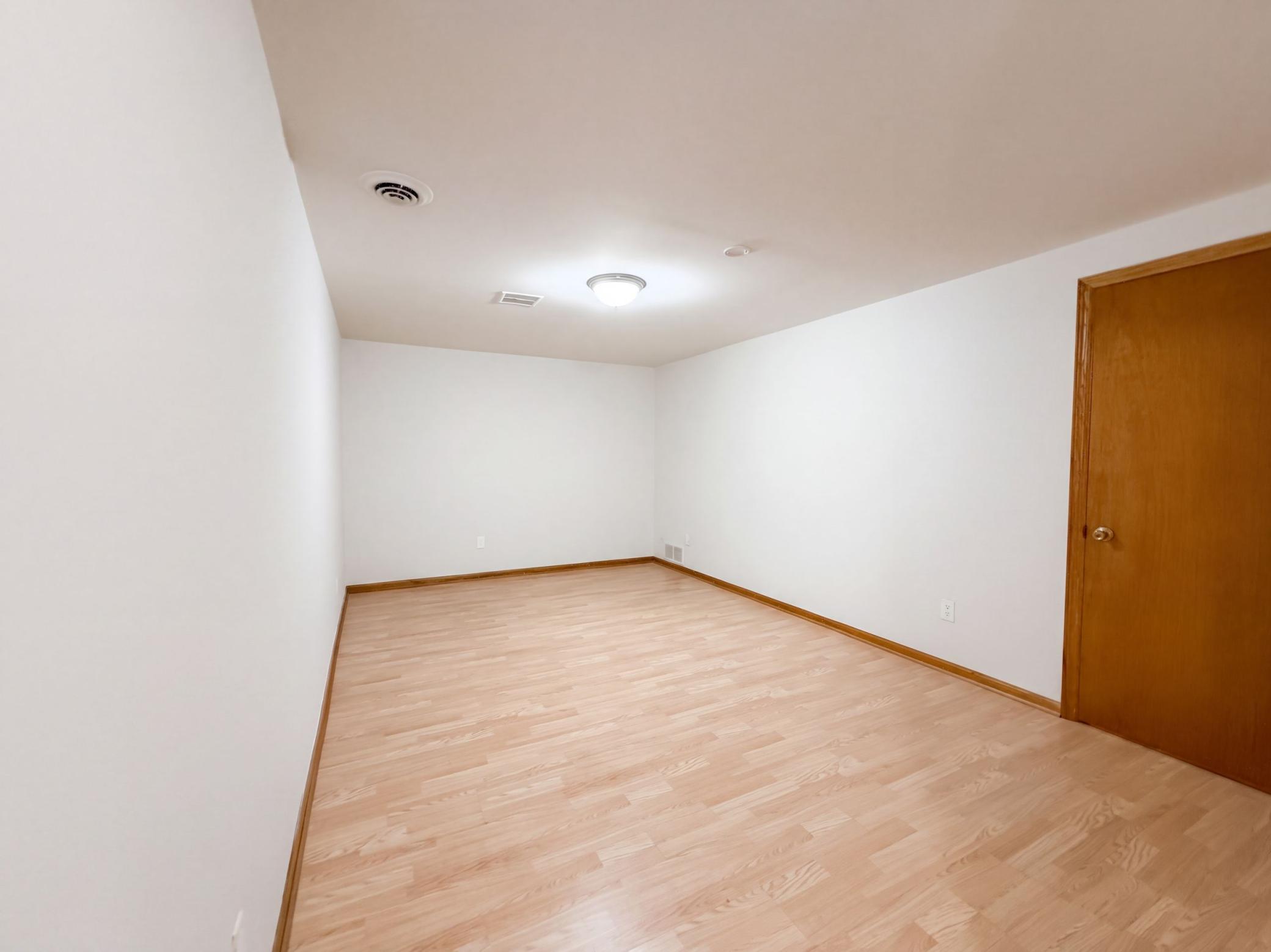 15391 Trillium Circle Property Photo 9