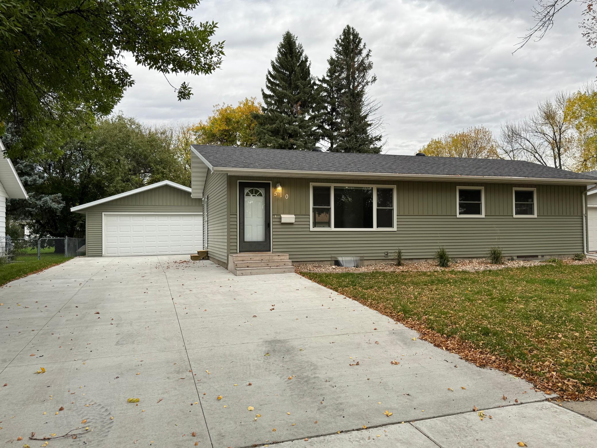 510 Birch Lane Property Photo 1
