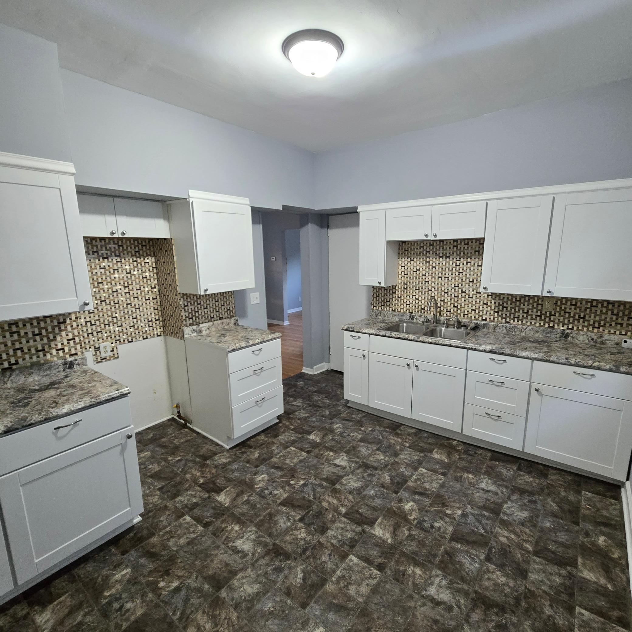 2102 Lyndale Avenue N Property Photo 3