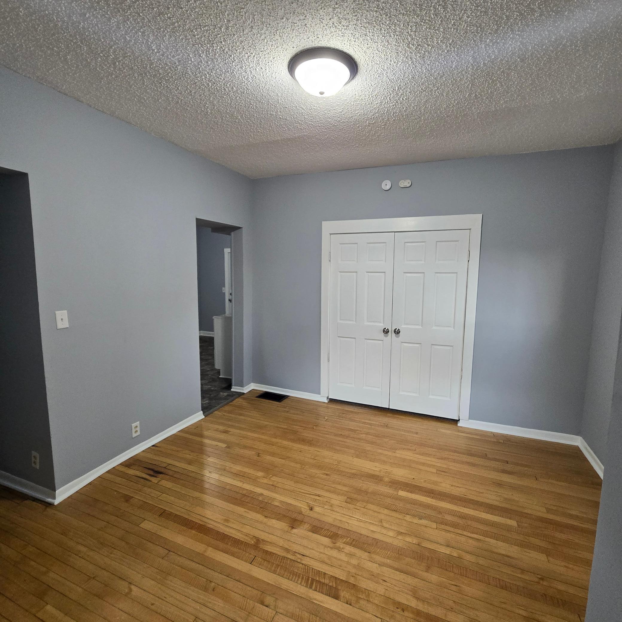 2102 Lyndale Avenue N Property Photo 4